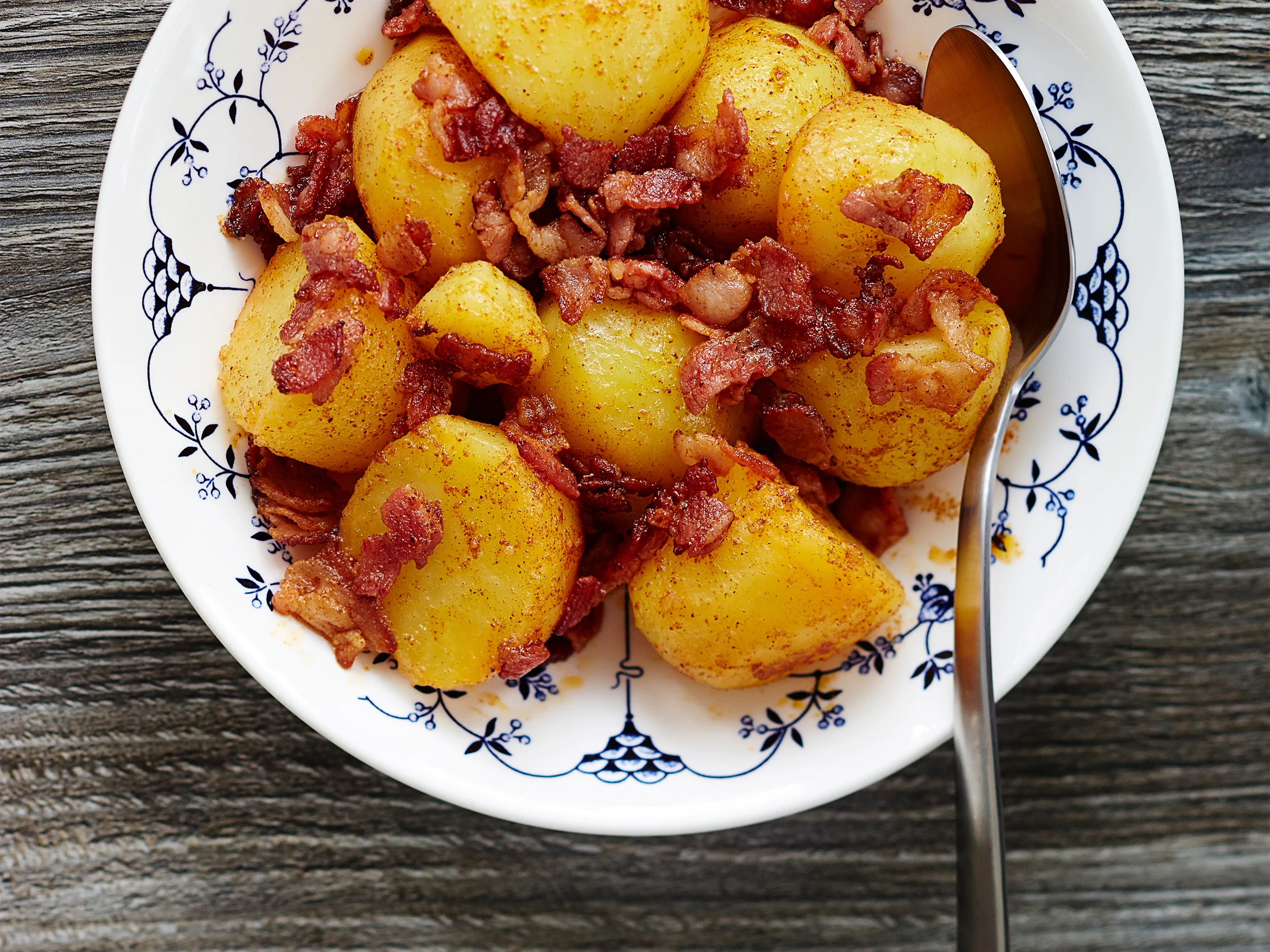 Paahdetut pekoniperunat