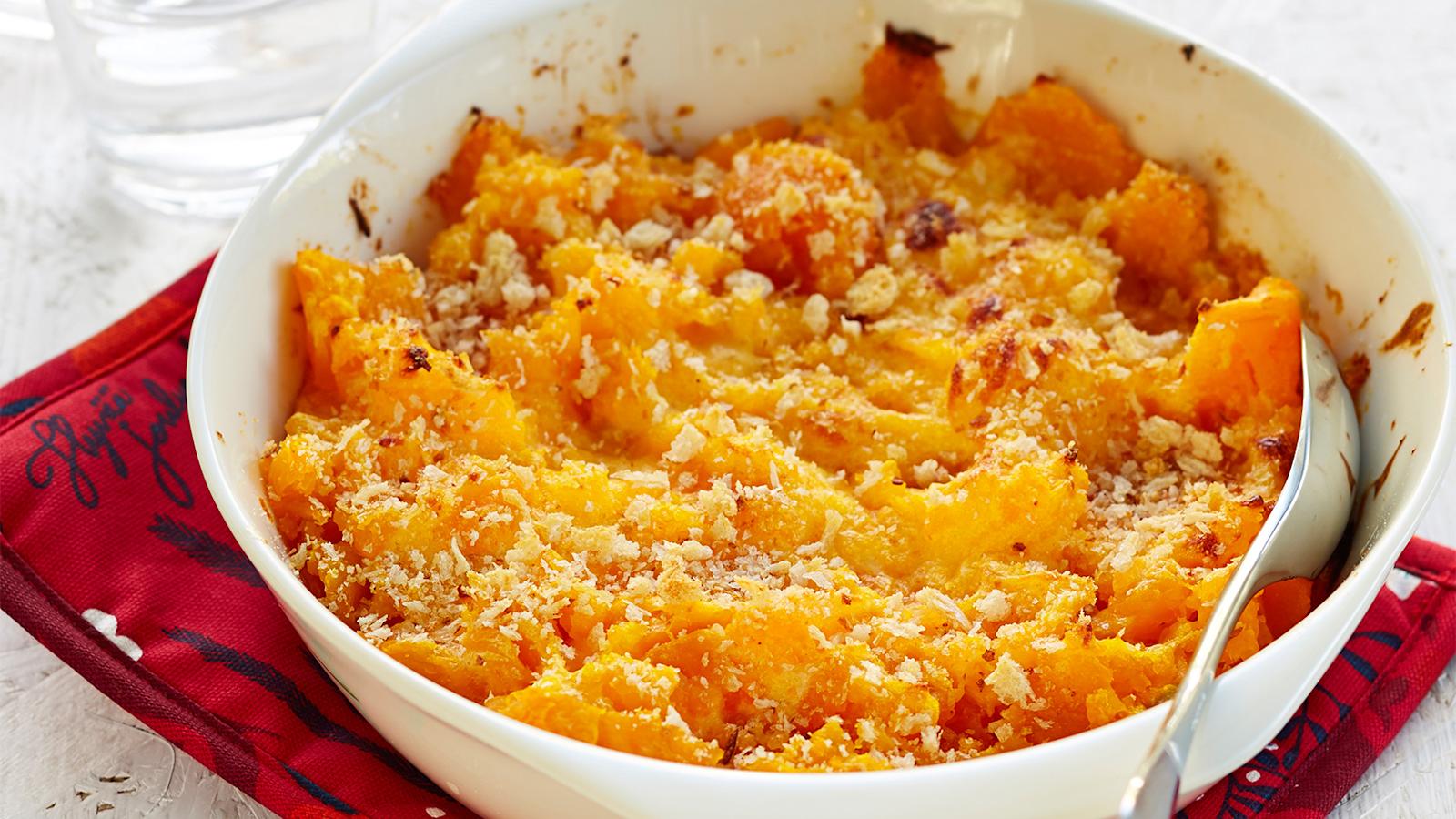 Juustoinen bataattivuoka