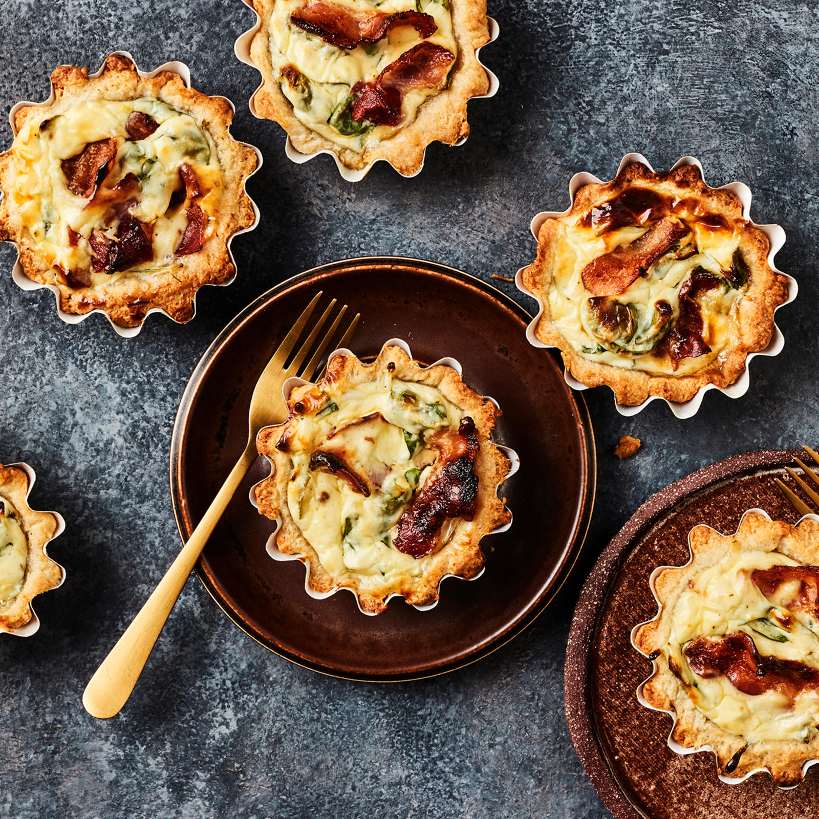 muna-pekonipiirakat, pinaatti-pekonipiirakat, aamiaispiirakat