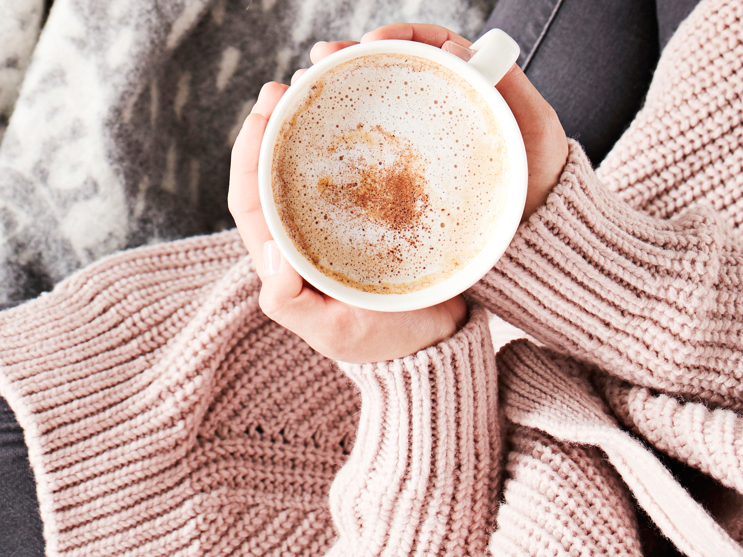 Makean mausteinen kurpitsalatte