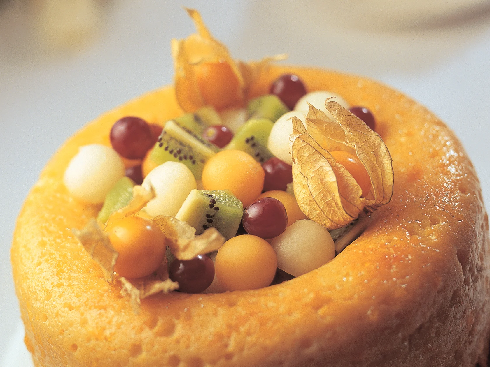 Hedelmäinen savariini