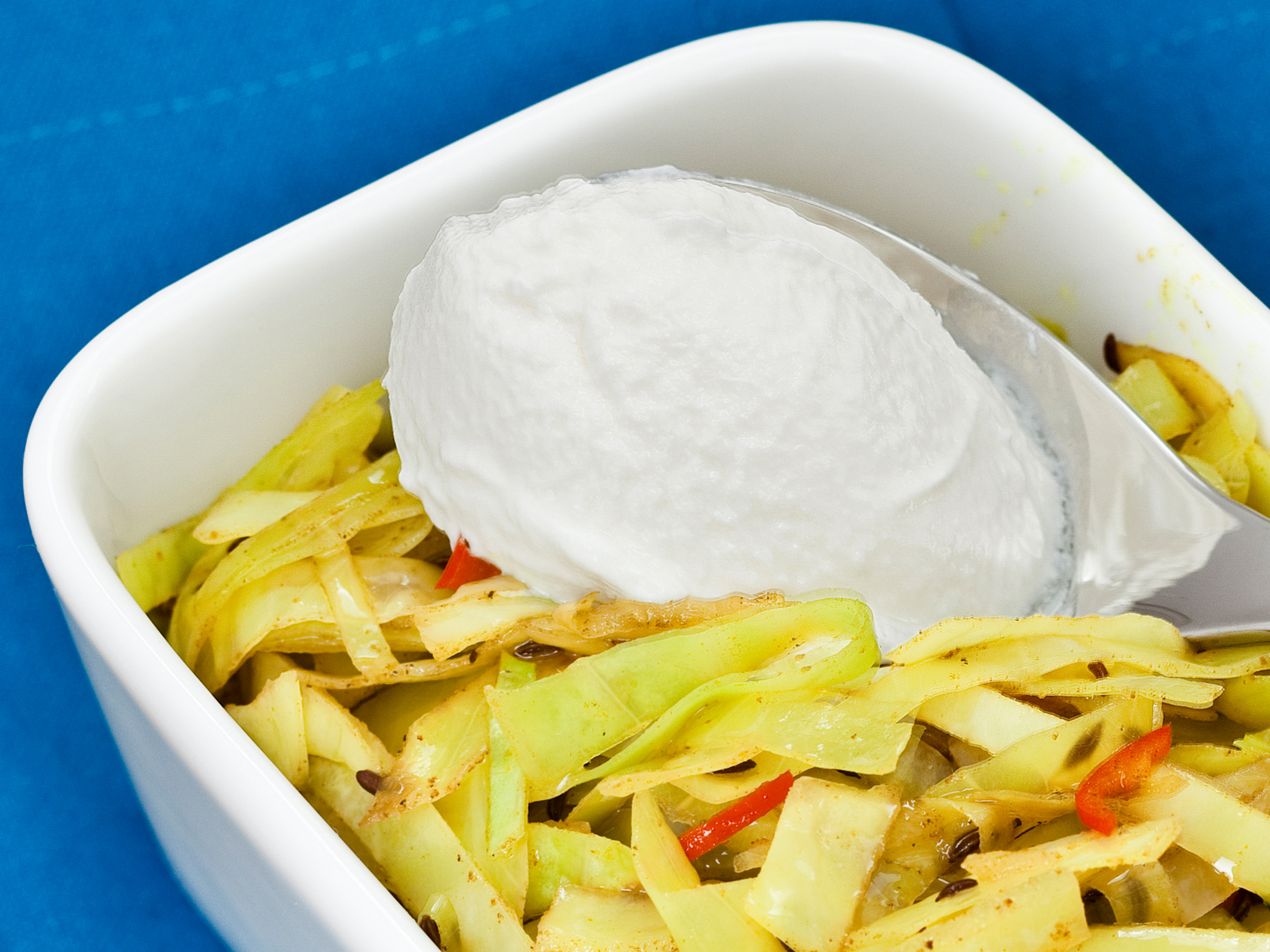 Intialainen currykaali