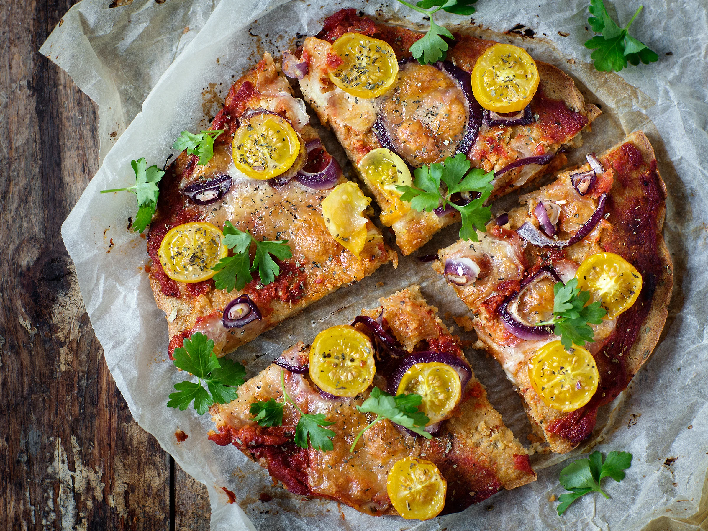 Jauhoton kvinoamargheritapizza