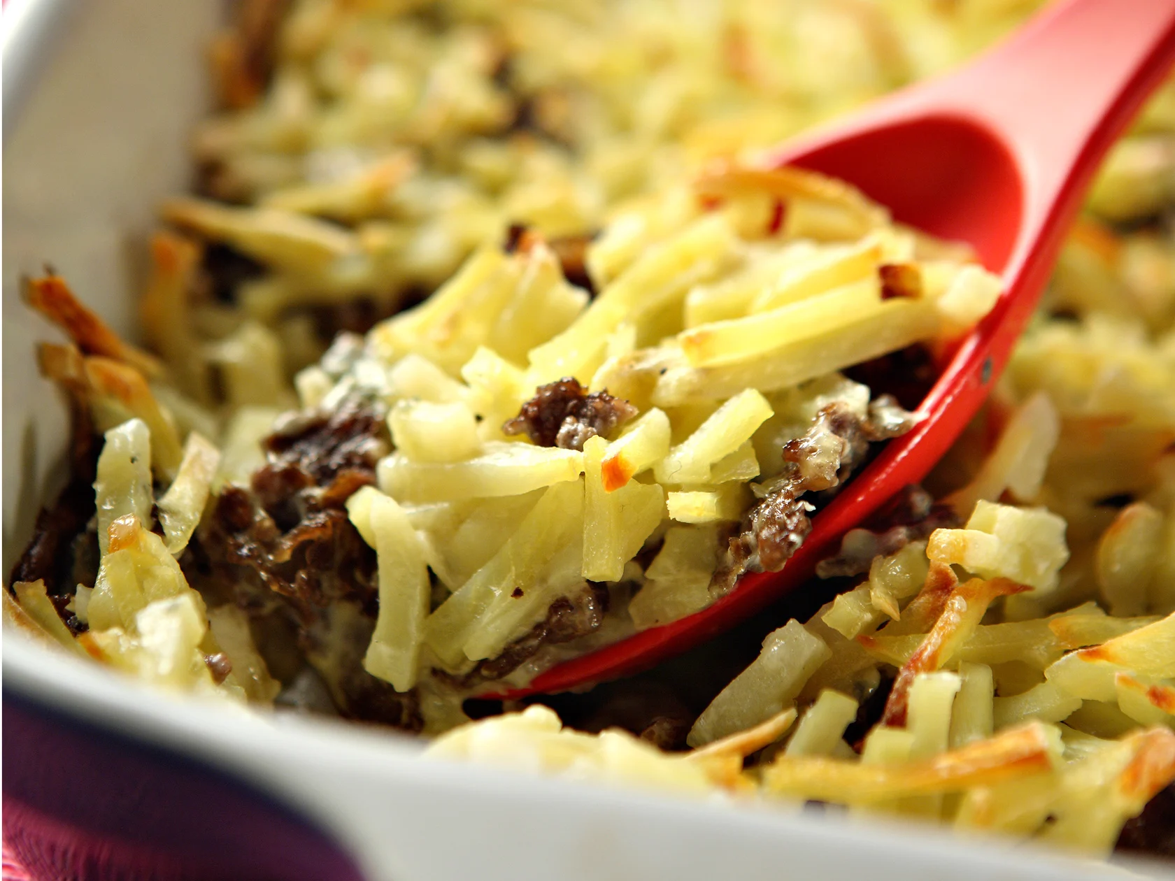 Juustoinen porokiusaus