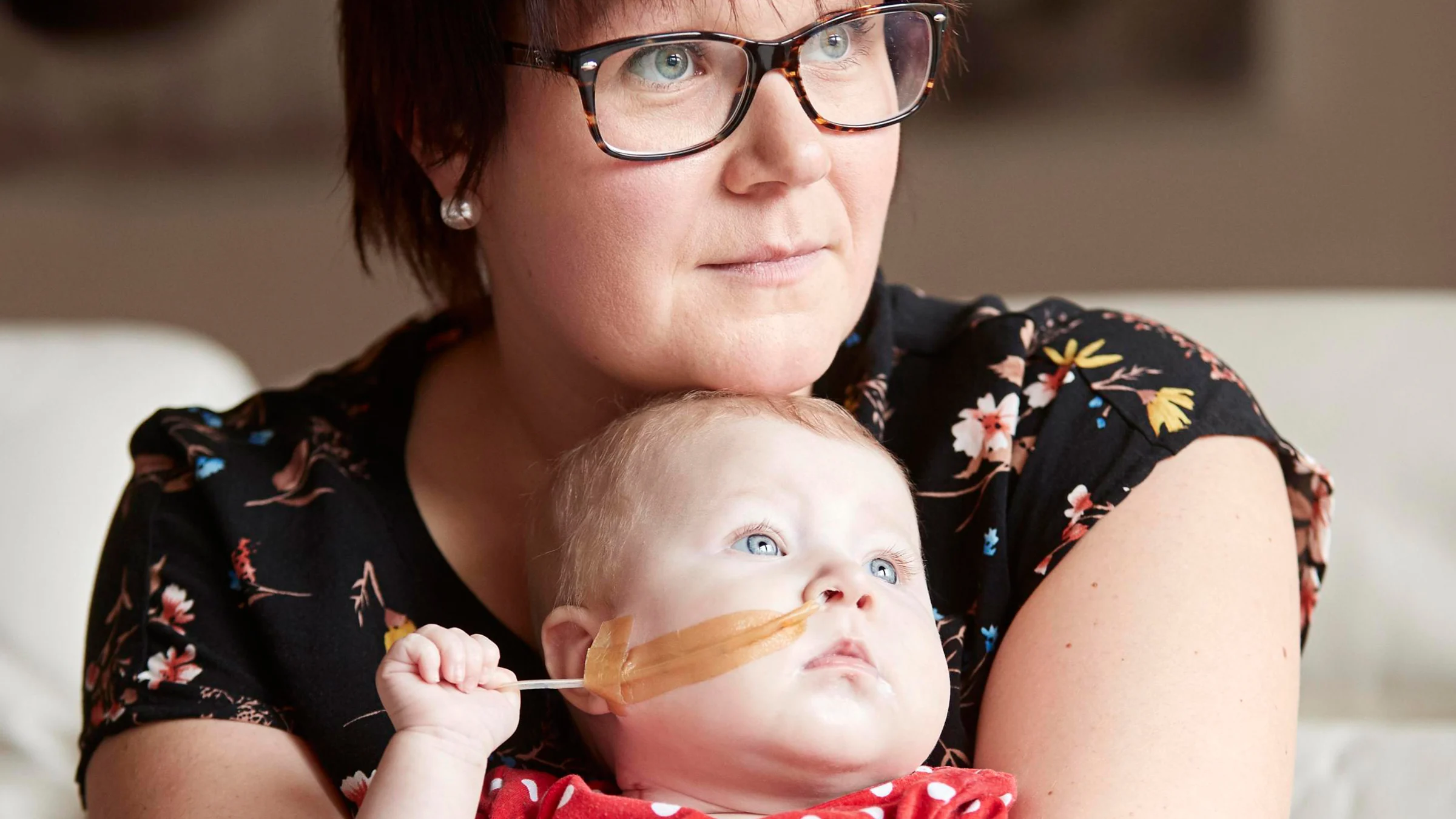 Helmi ja Päivi Silvennoinen saivat apua Uudesta lastensairaalasta