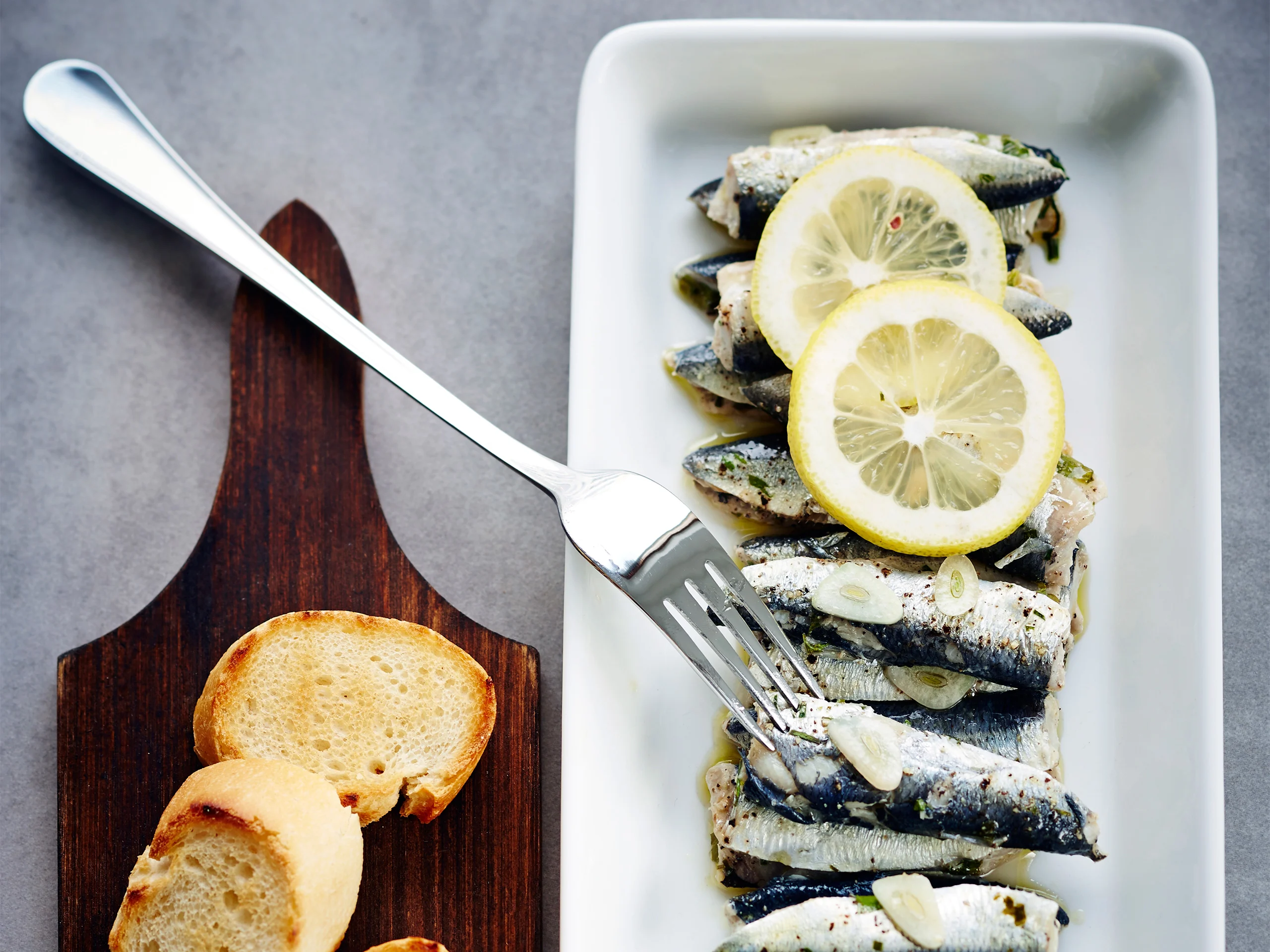 Sitruuna-valkosipulisilakat