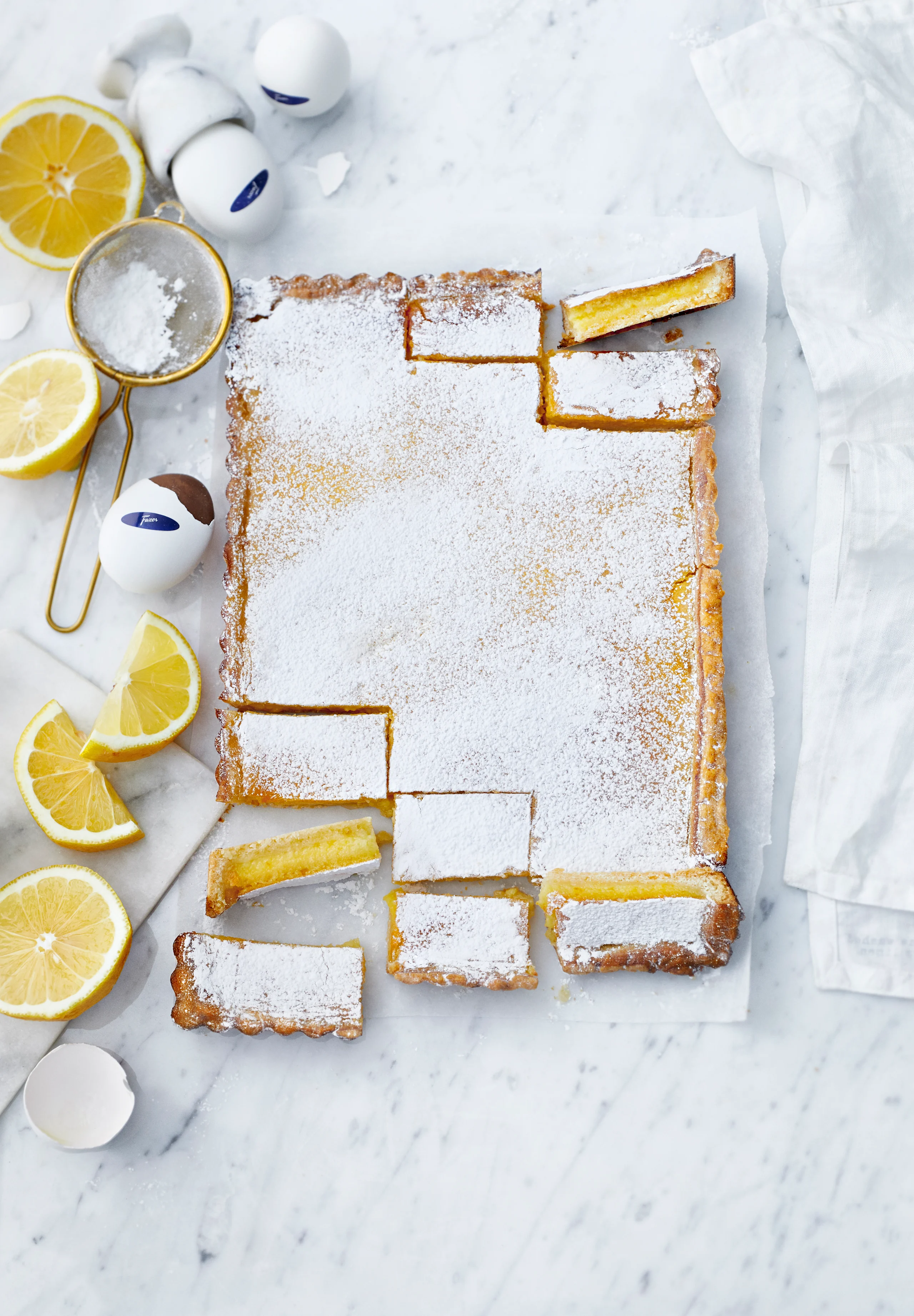 Inspiroidu sitruunasta ja leivo sesonkin herkullisin piirakka.