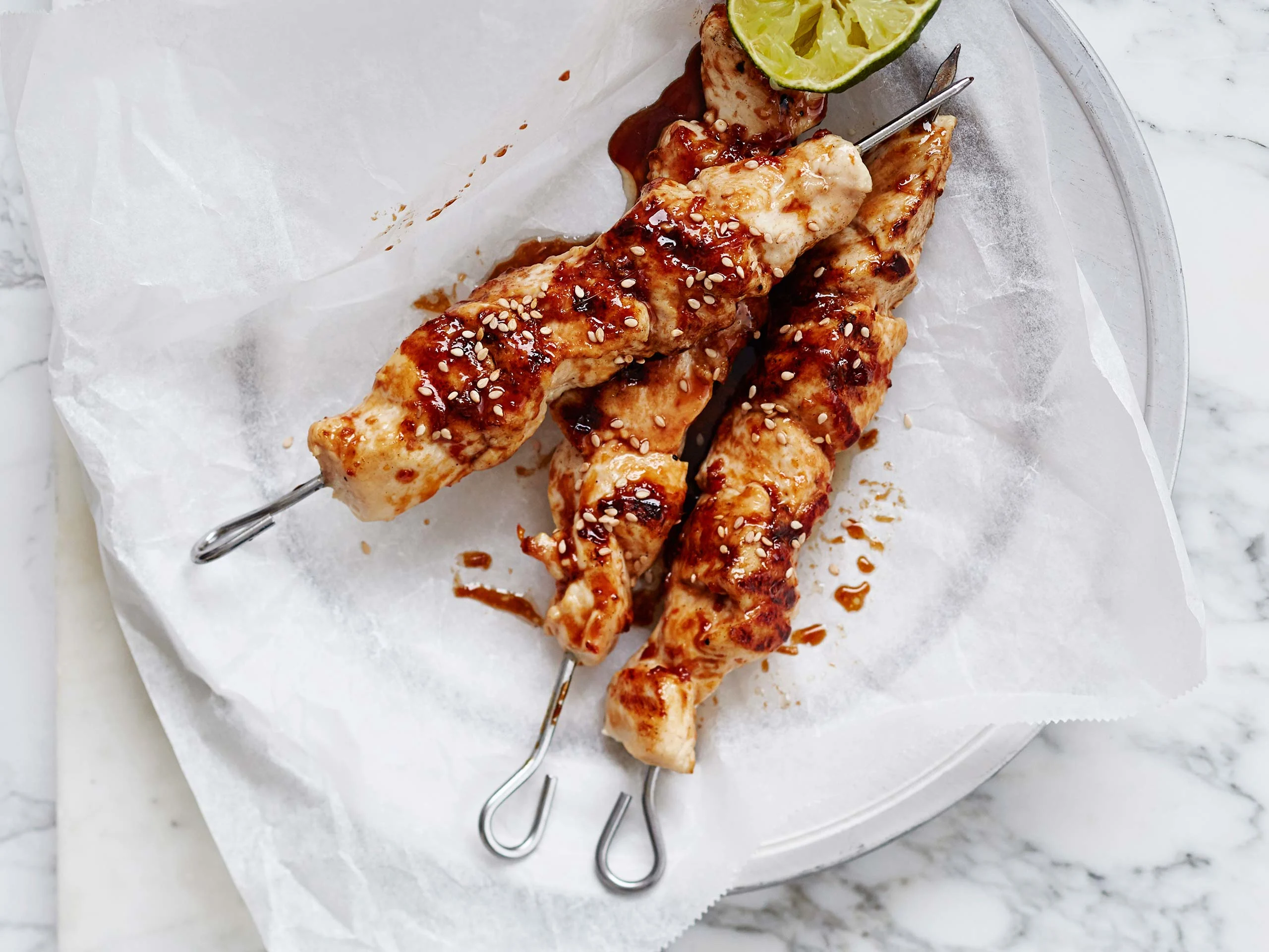 Itämaiset broilerivartaat