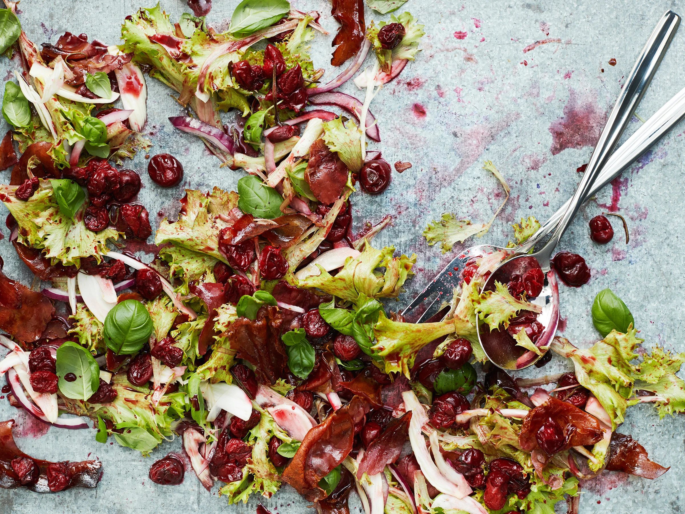 Paahdettu kirsikkasalaatti