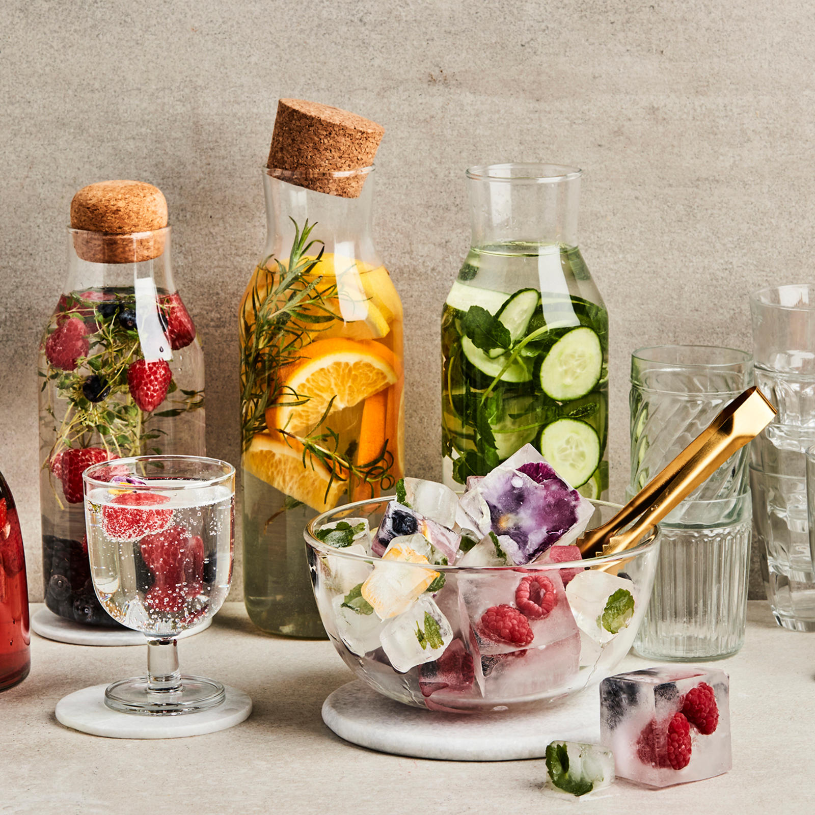 Juomapöytä juhlassa