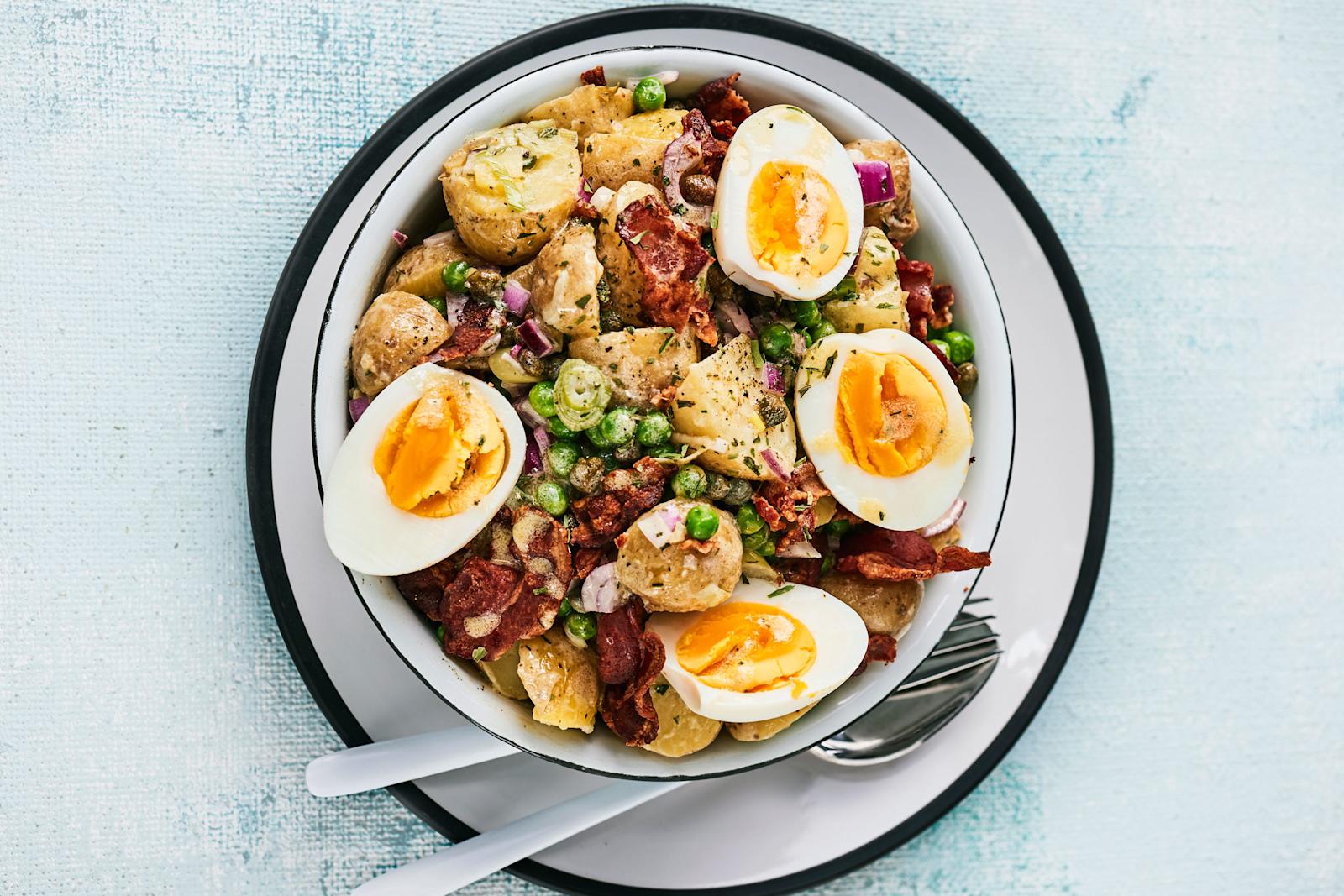 Pekoni-perunasalaatti