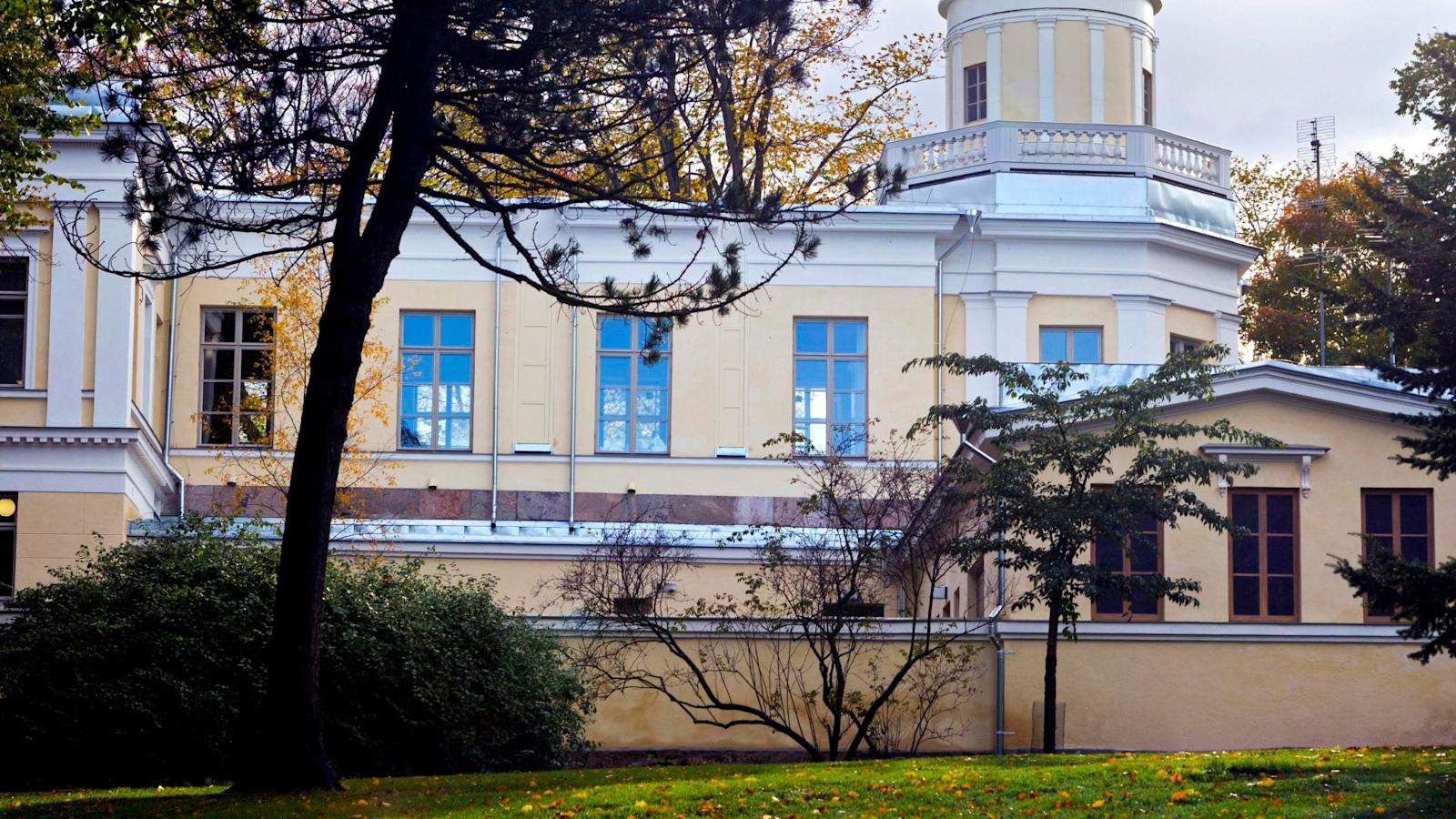 Observatoriossa järjestetään yleisö-opastuksia joka kuukauden toisena lauantaina klo 14–15.