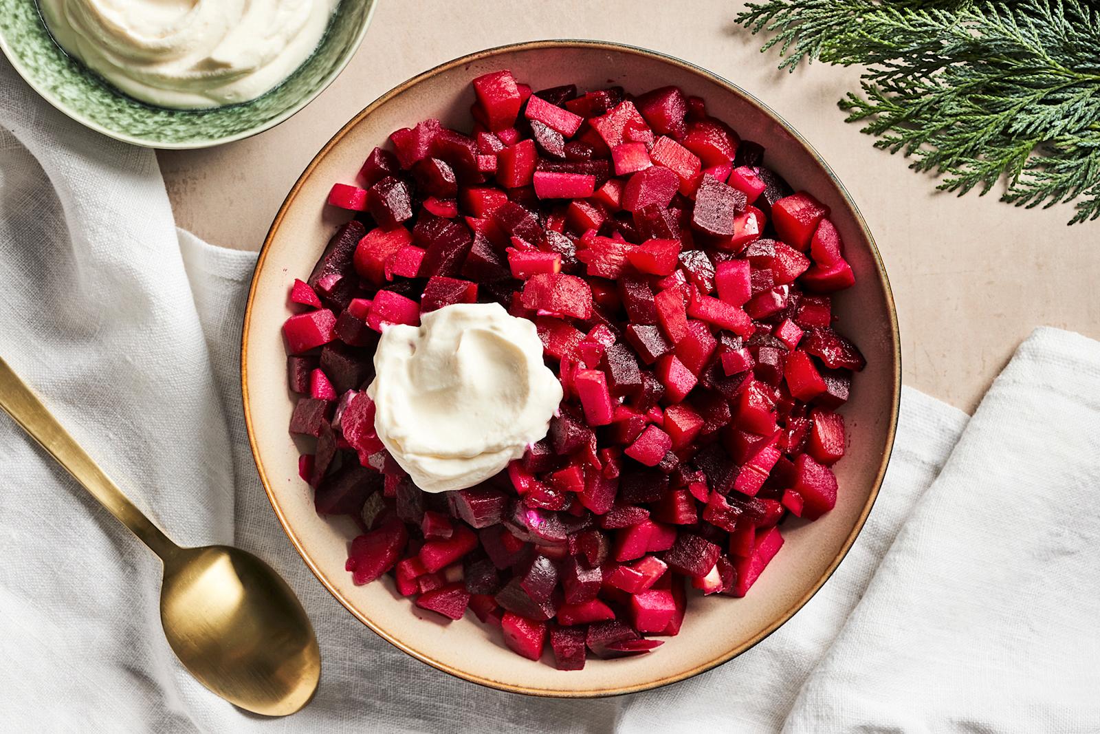 Pikkelöity rosolli ja vuohenjuustovaahto