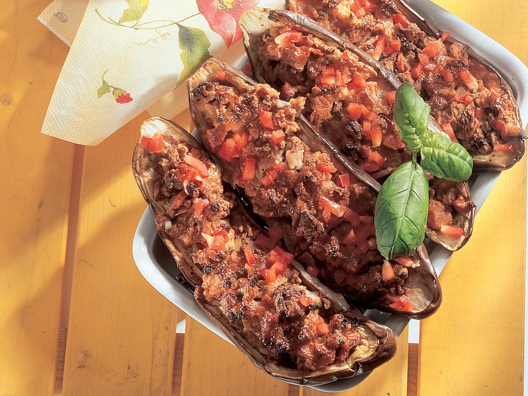 Täytetyt munakoisot