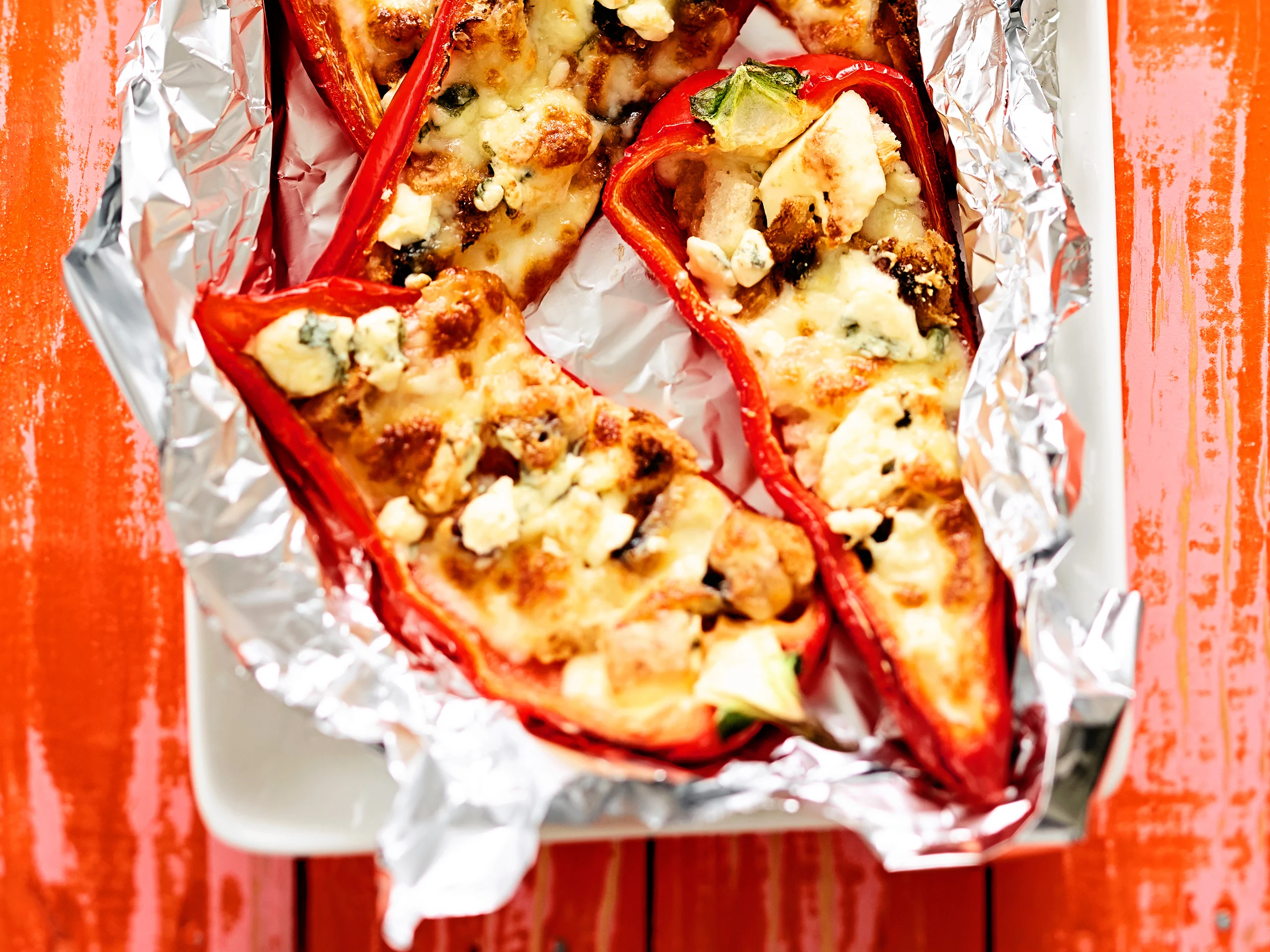 Kahden juuston suippopaprikat