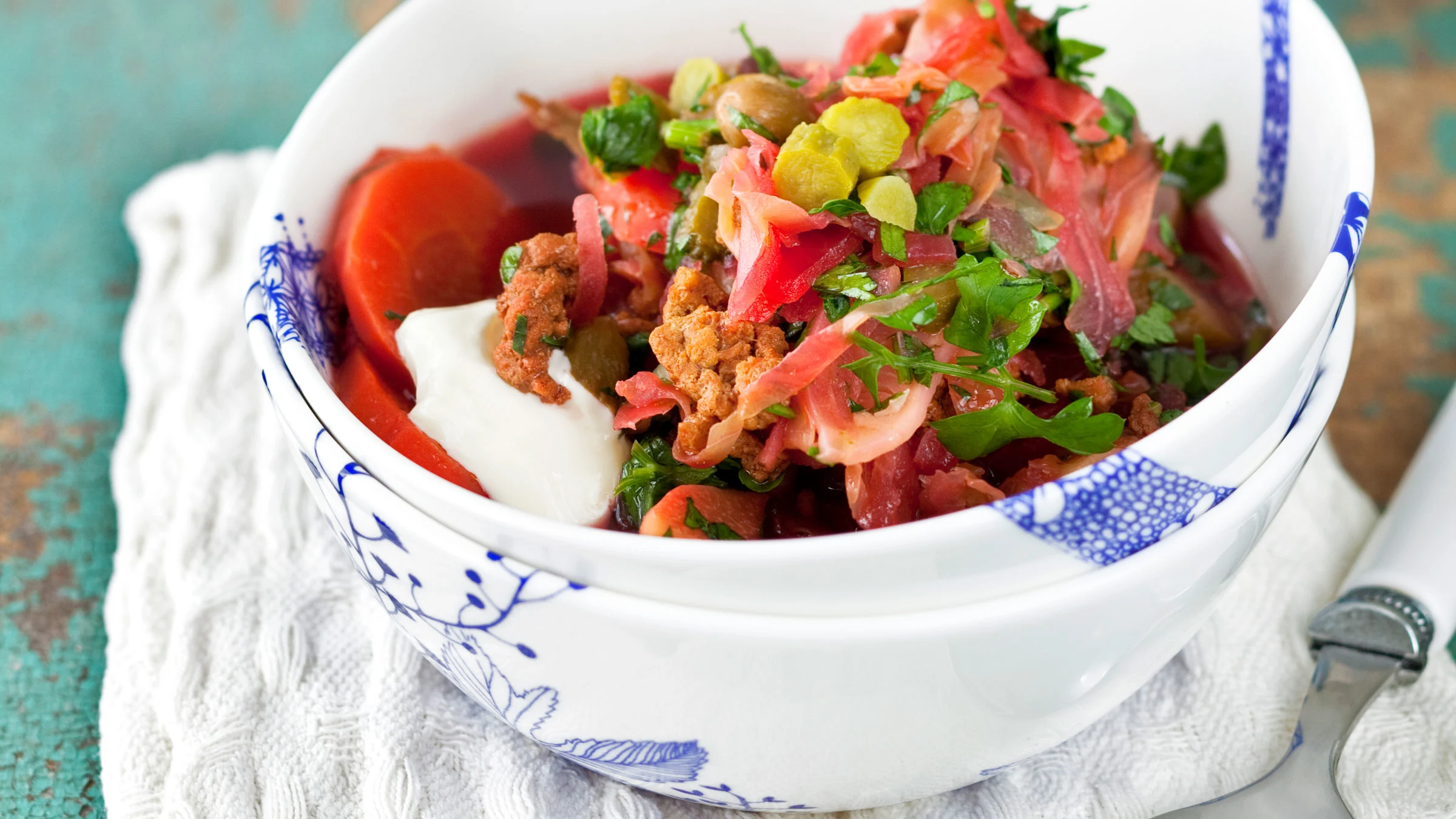 Jauheliha-borssikeitto