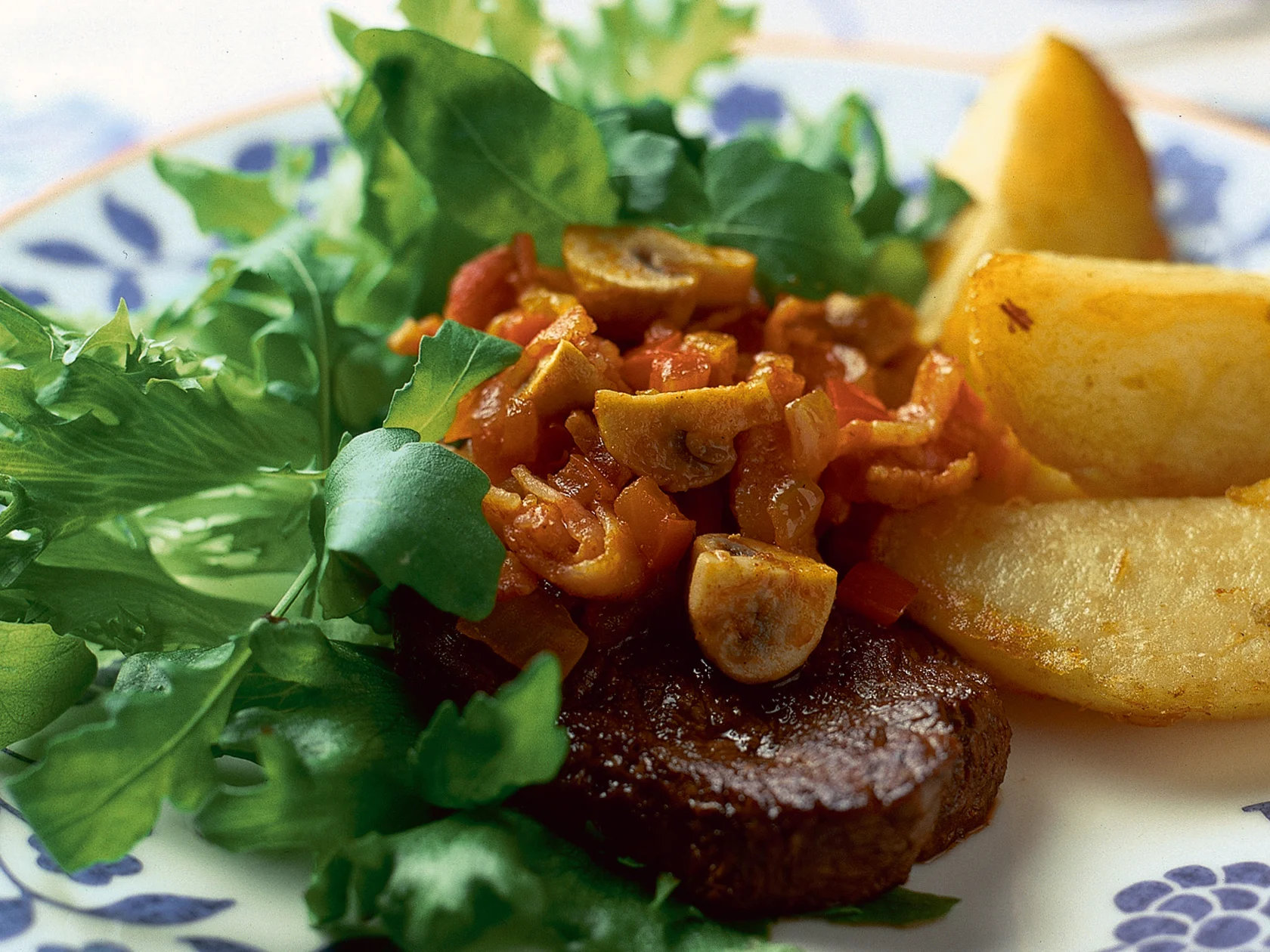 Pihvit unkarilaiseen tapaan