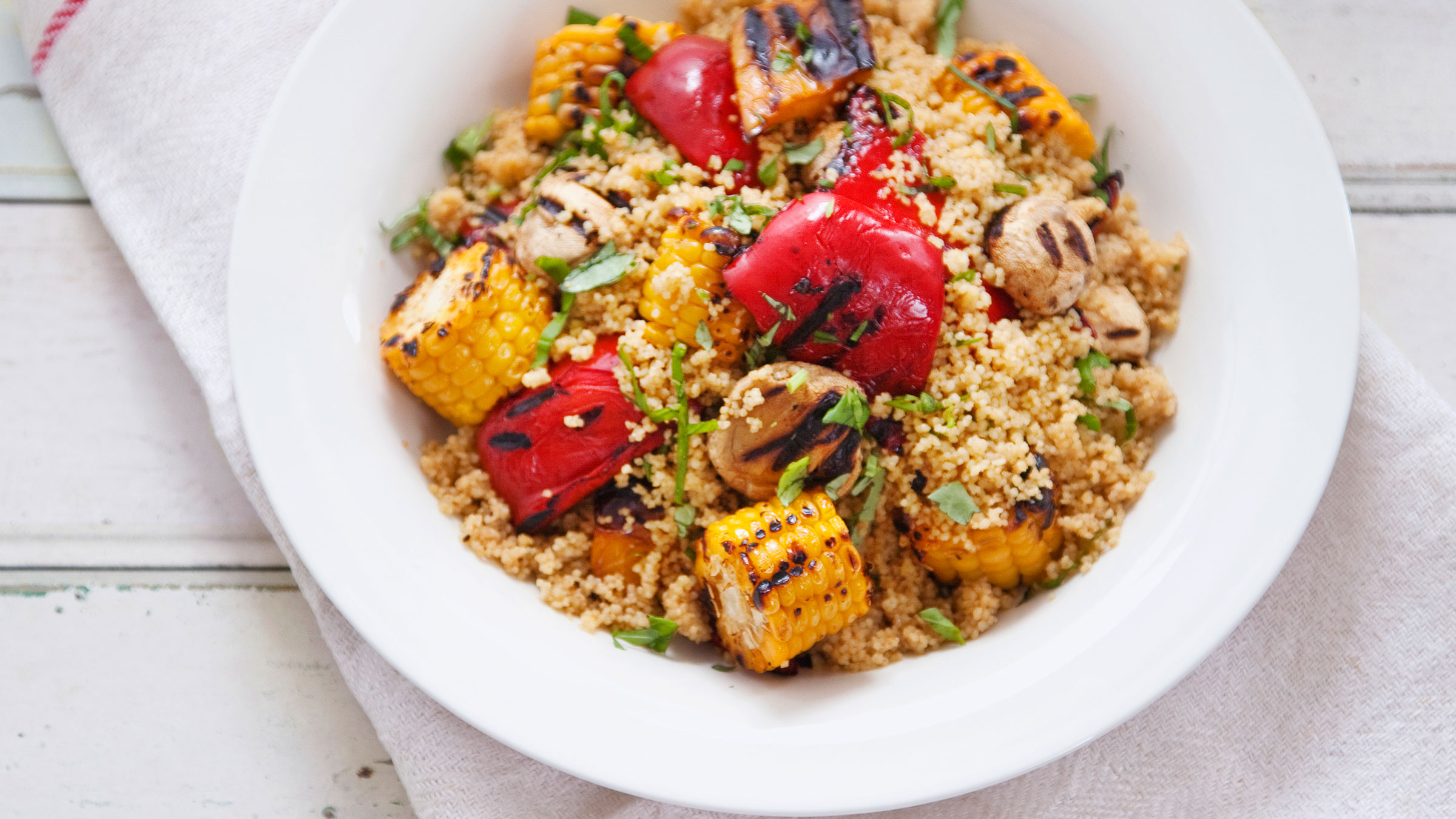 Kasvis-herkkusienicouscous