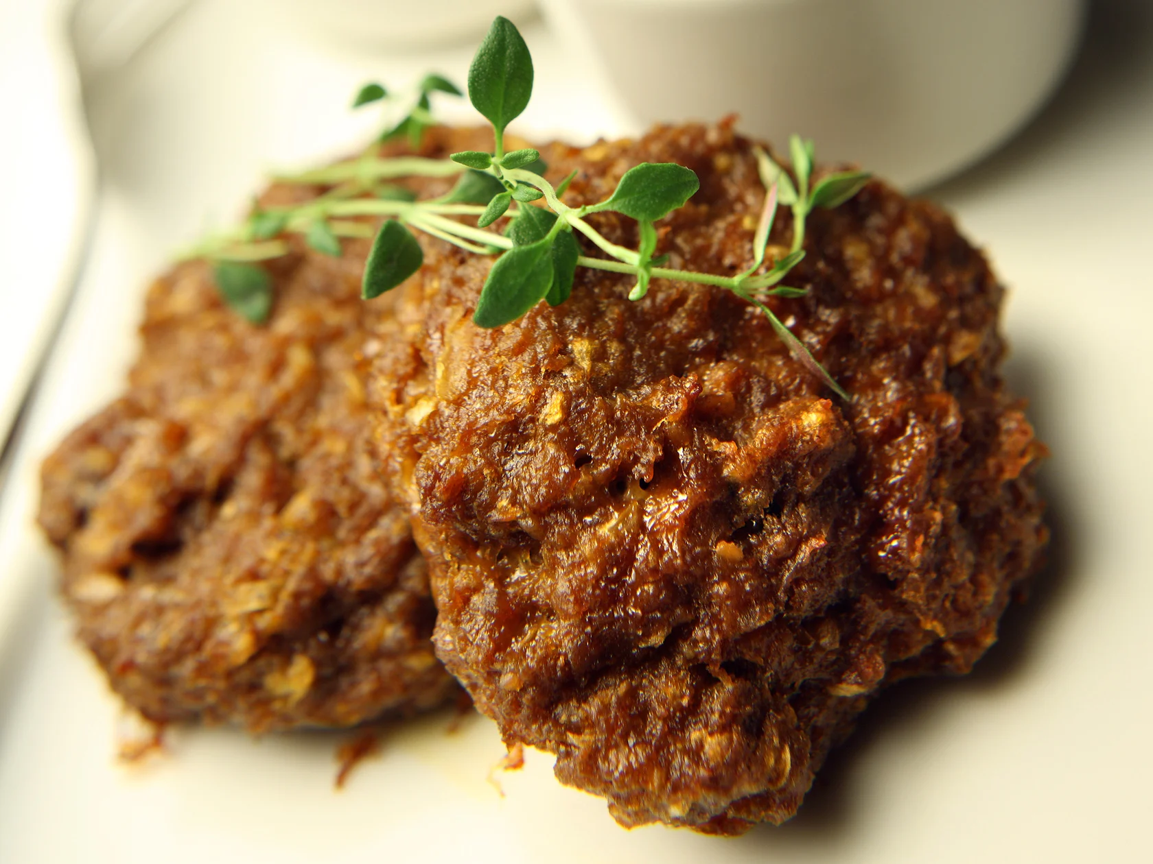 Jauheliha-tattipihvit