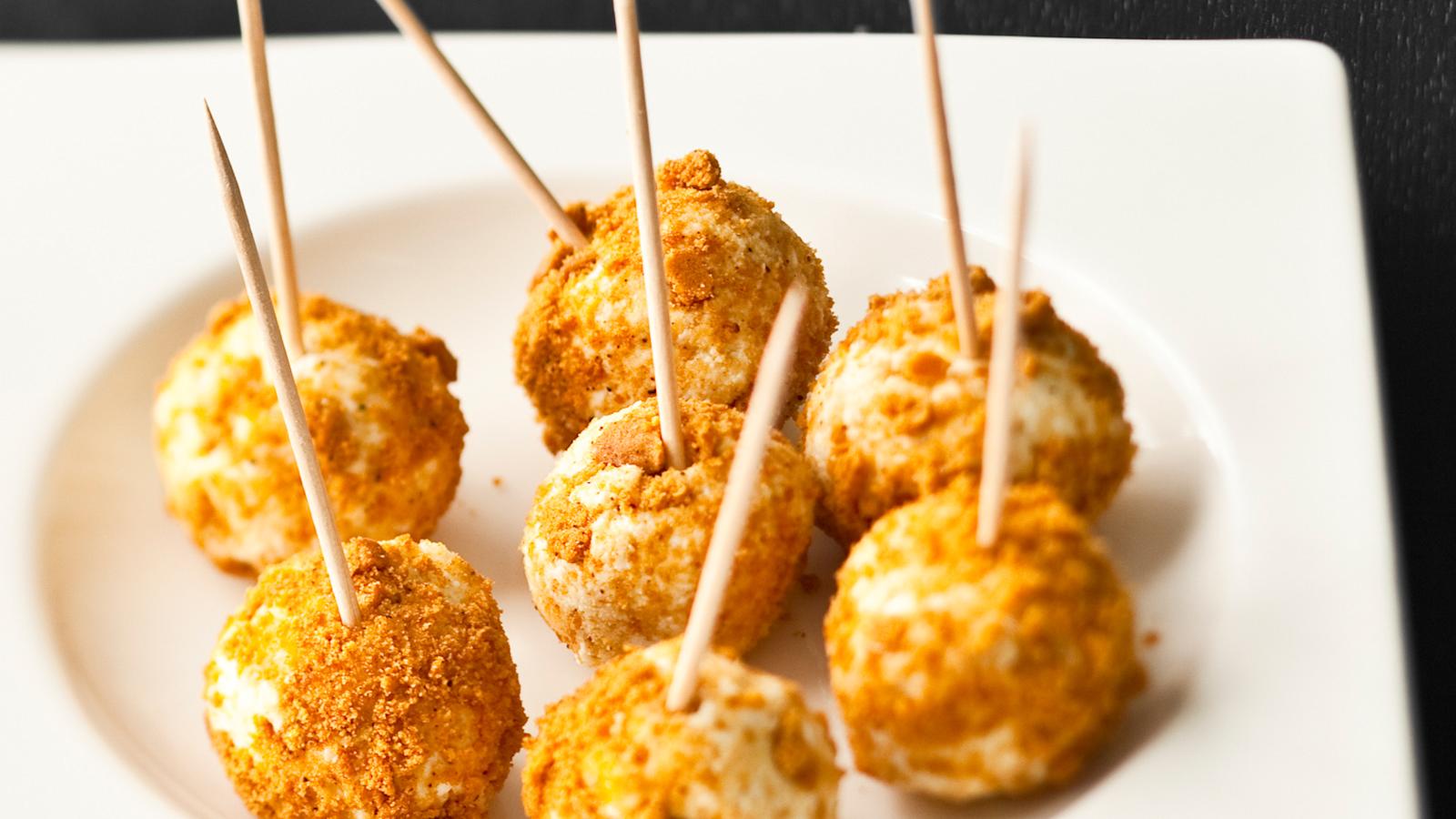 Sinihomejuusto-piparipallot