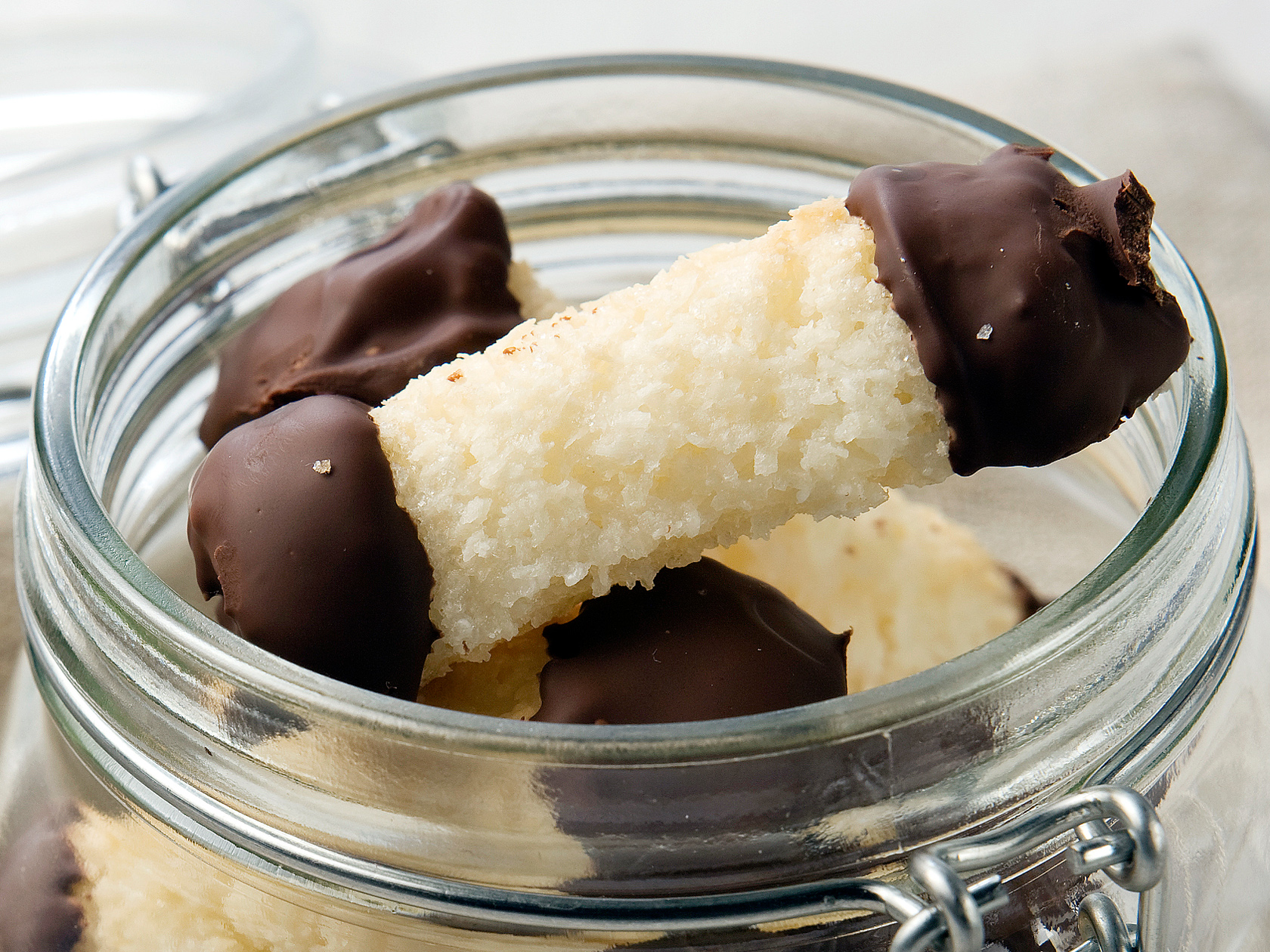 Suklaiset kookostangot