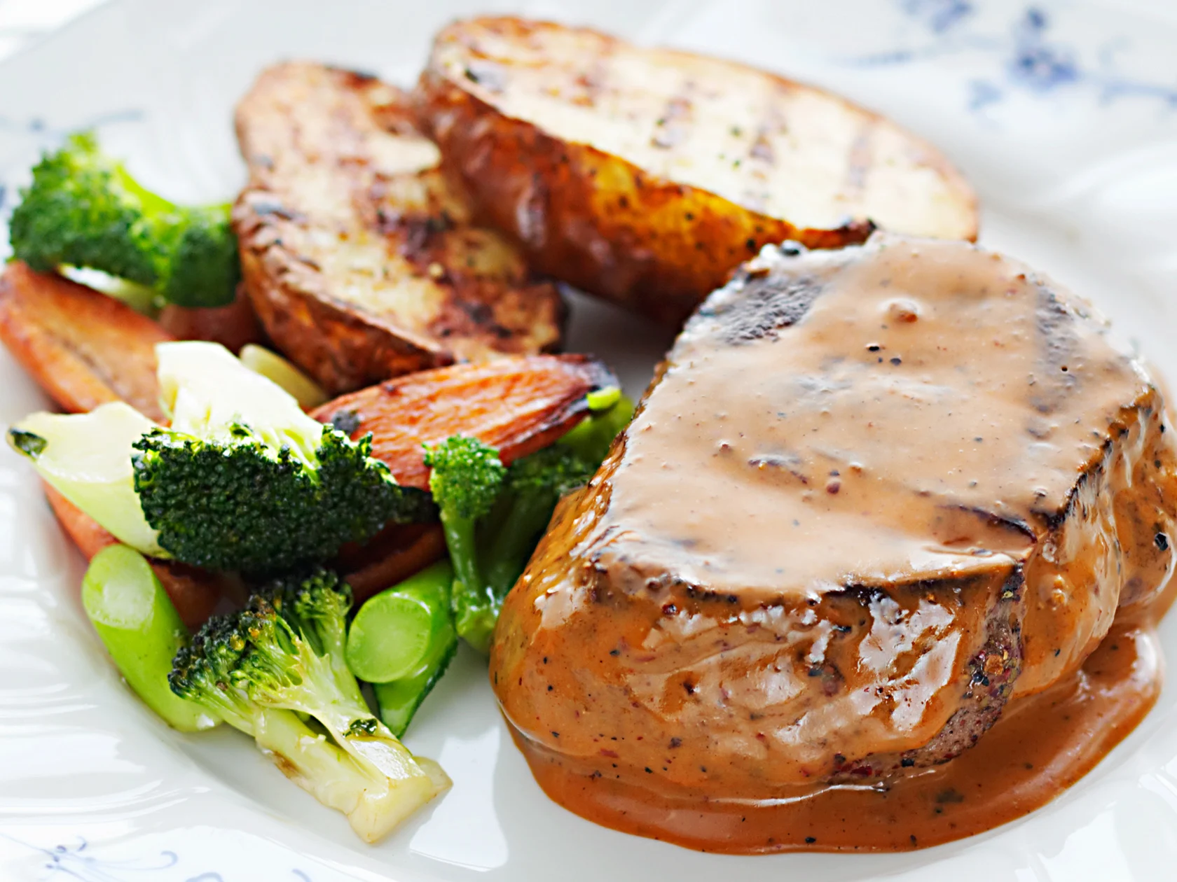 Konjakki-kermakastike