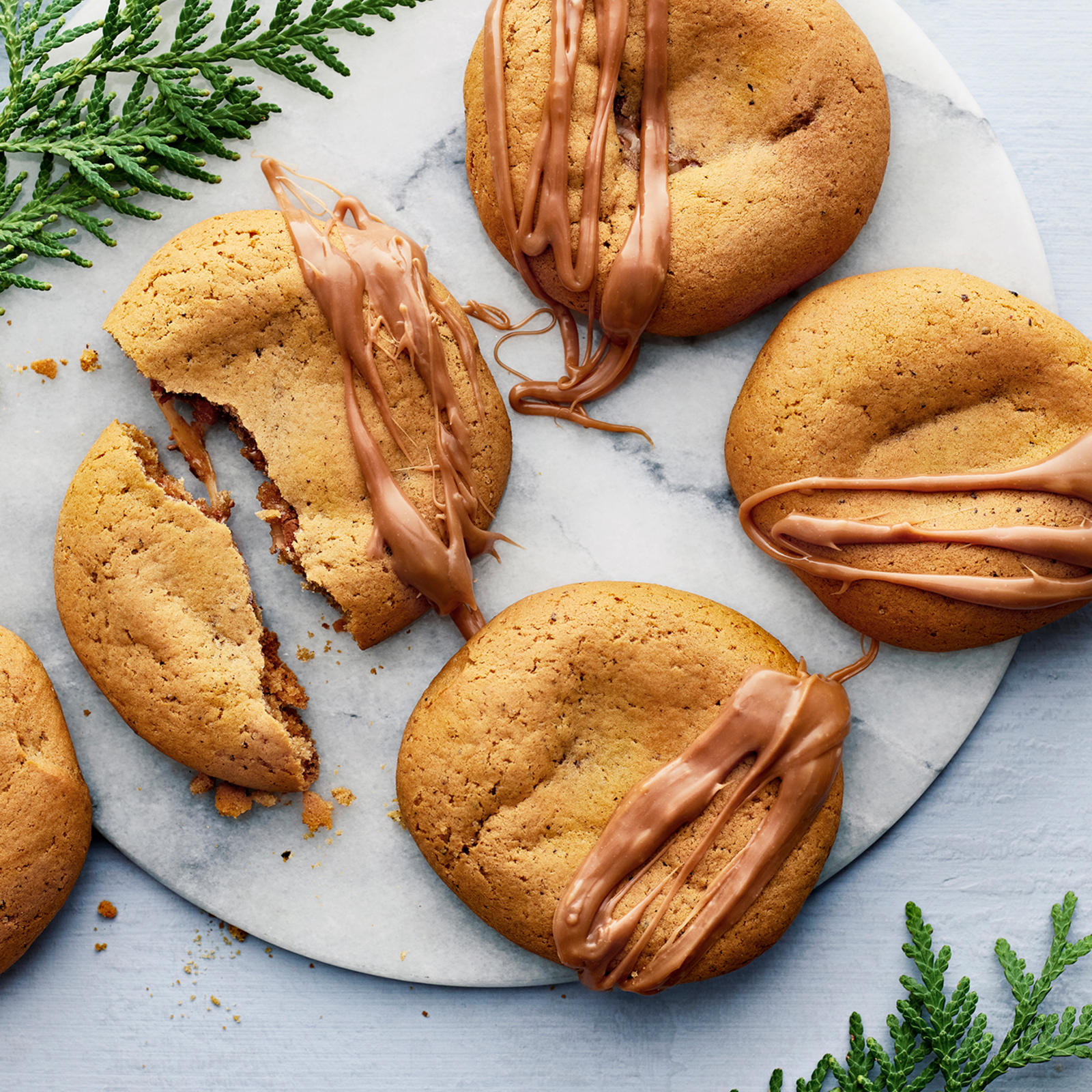 Piparkakku-suklaakeksit