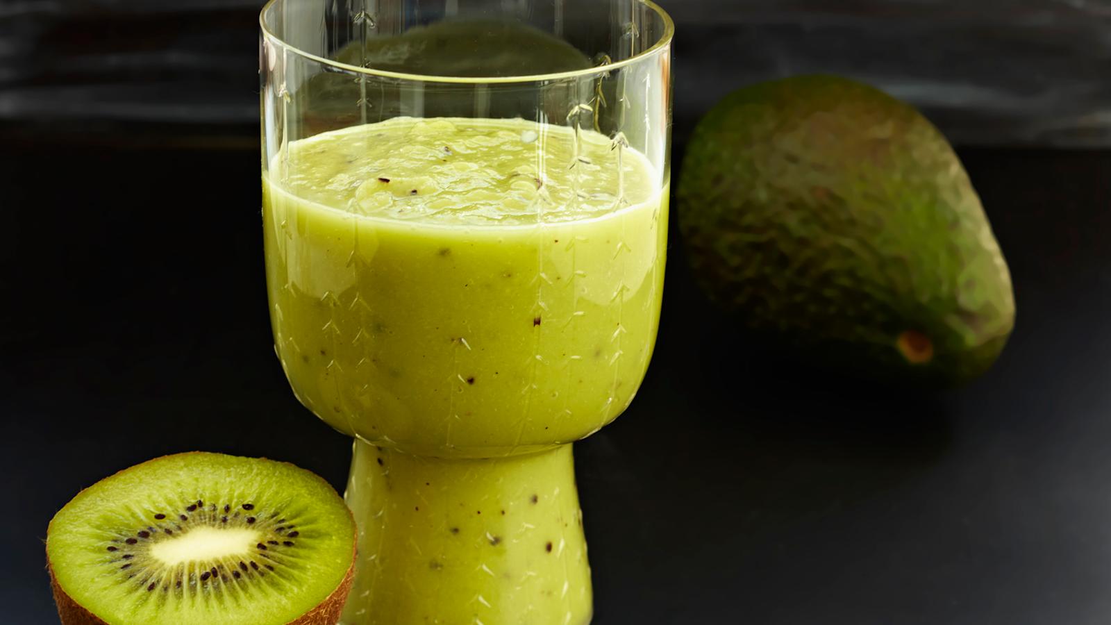 Avokado-kiivismoothie