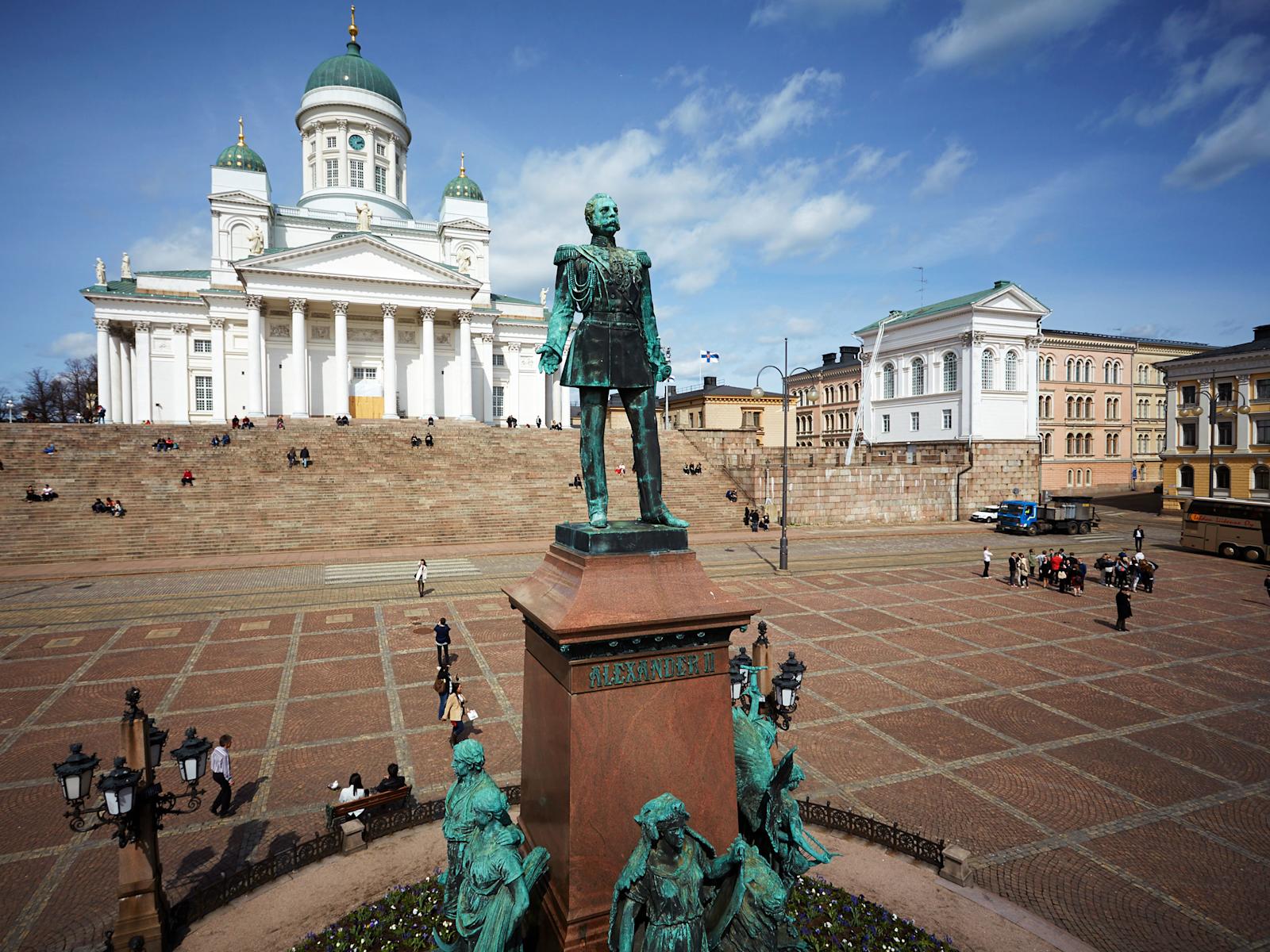 Aleksanteri II:n patsas
