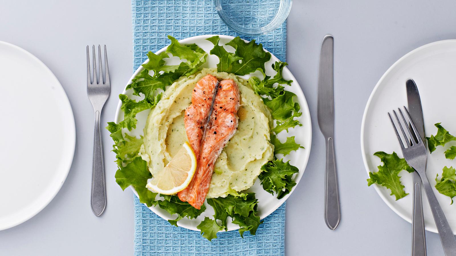 Kirjolohiperhoset ja pinaatti-perunamuusi