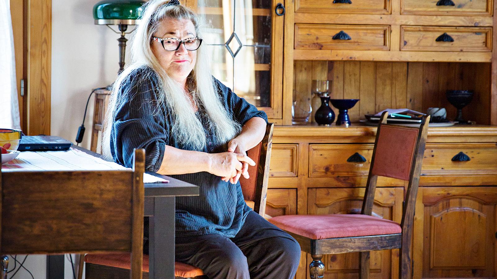 Näyttelijä Marja-Leena Kouki on viihtynyt Käpylässä hyvin. Kaupunginosa on hänestä sekoitus maaseutua ja kaupunkia.