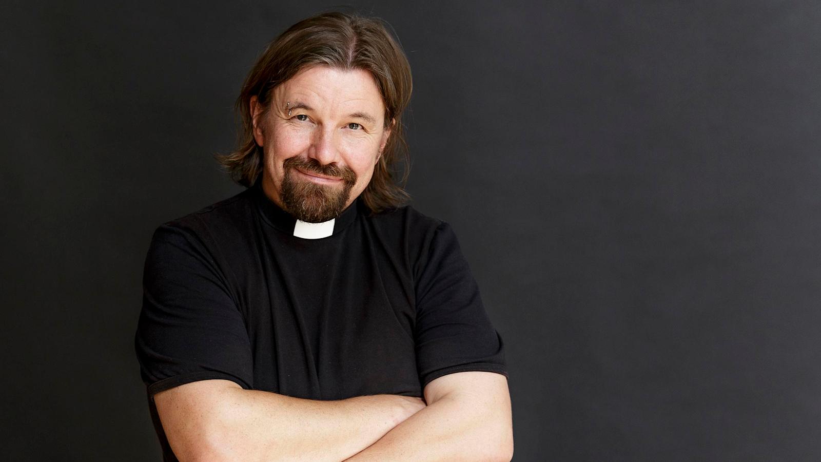 Ensitreffit alttarilla -ohjelmasta tuttu kirkkoherra Kari Kanala