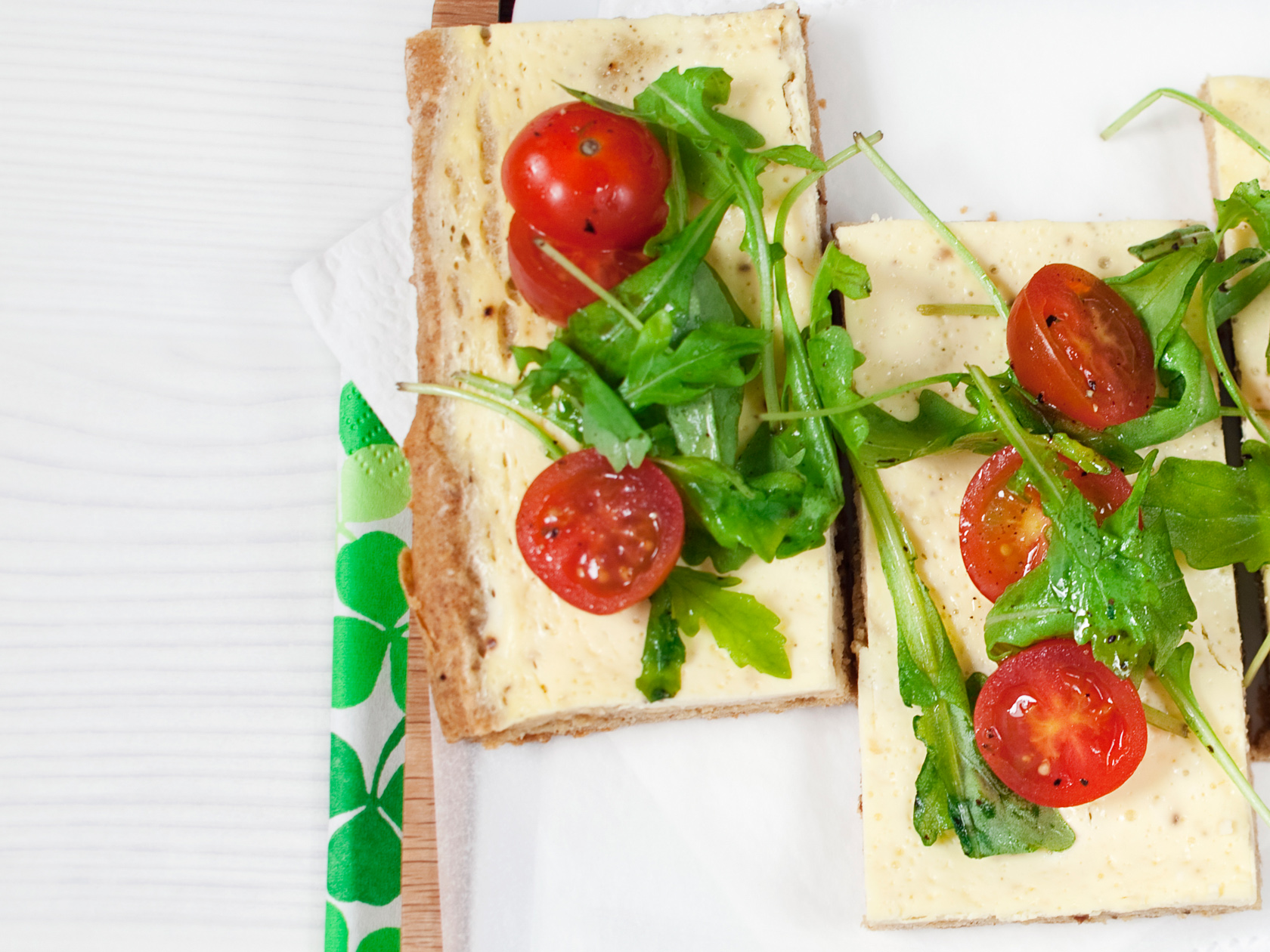 Rucola-tomaattipiirakka