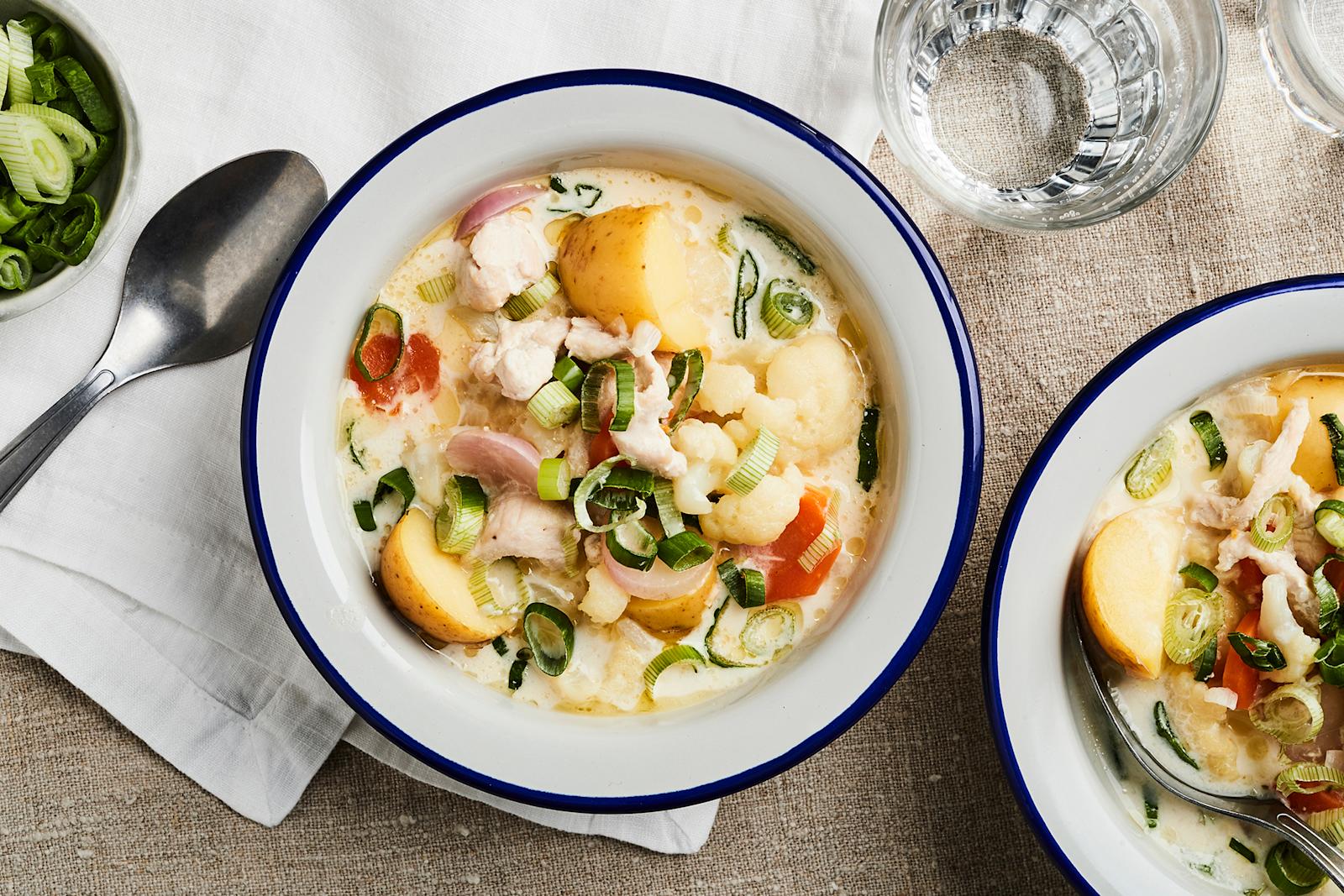 Kesäinen kanakeitto