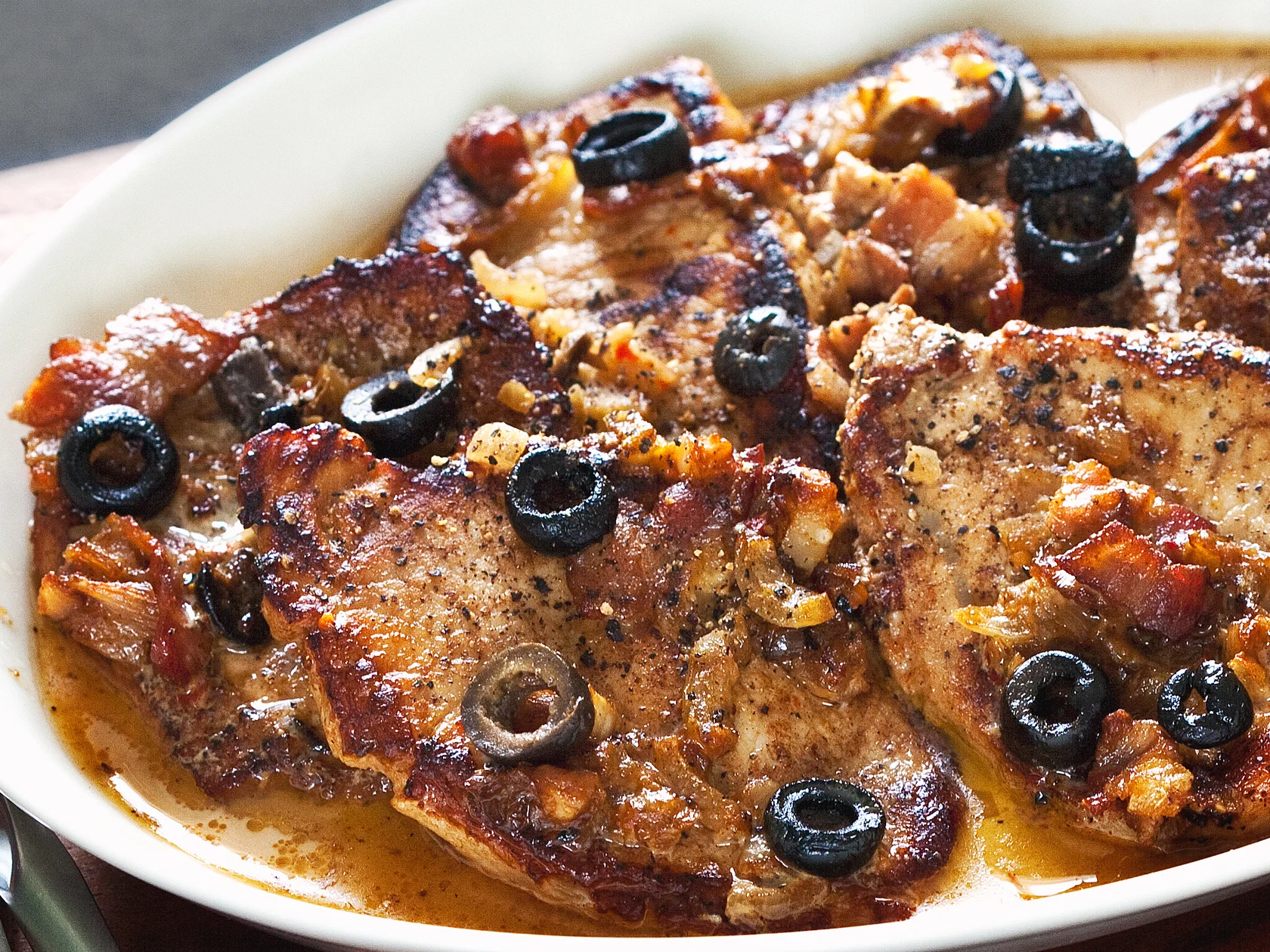 Haudutettu porsaanleike uunissa