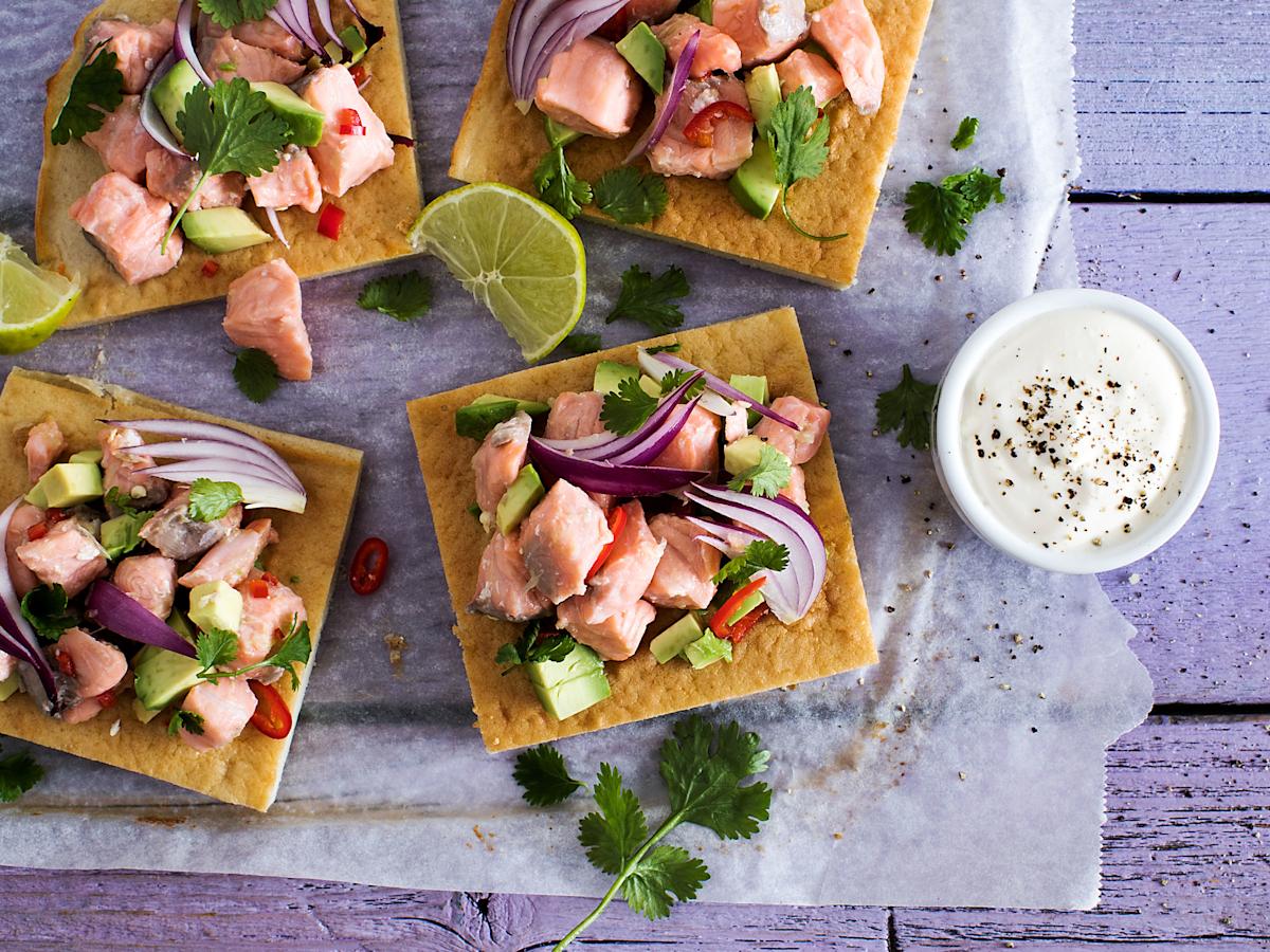 Uuniblini ja lohiceviche