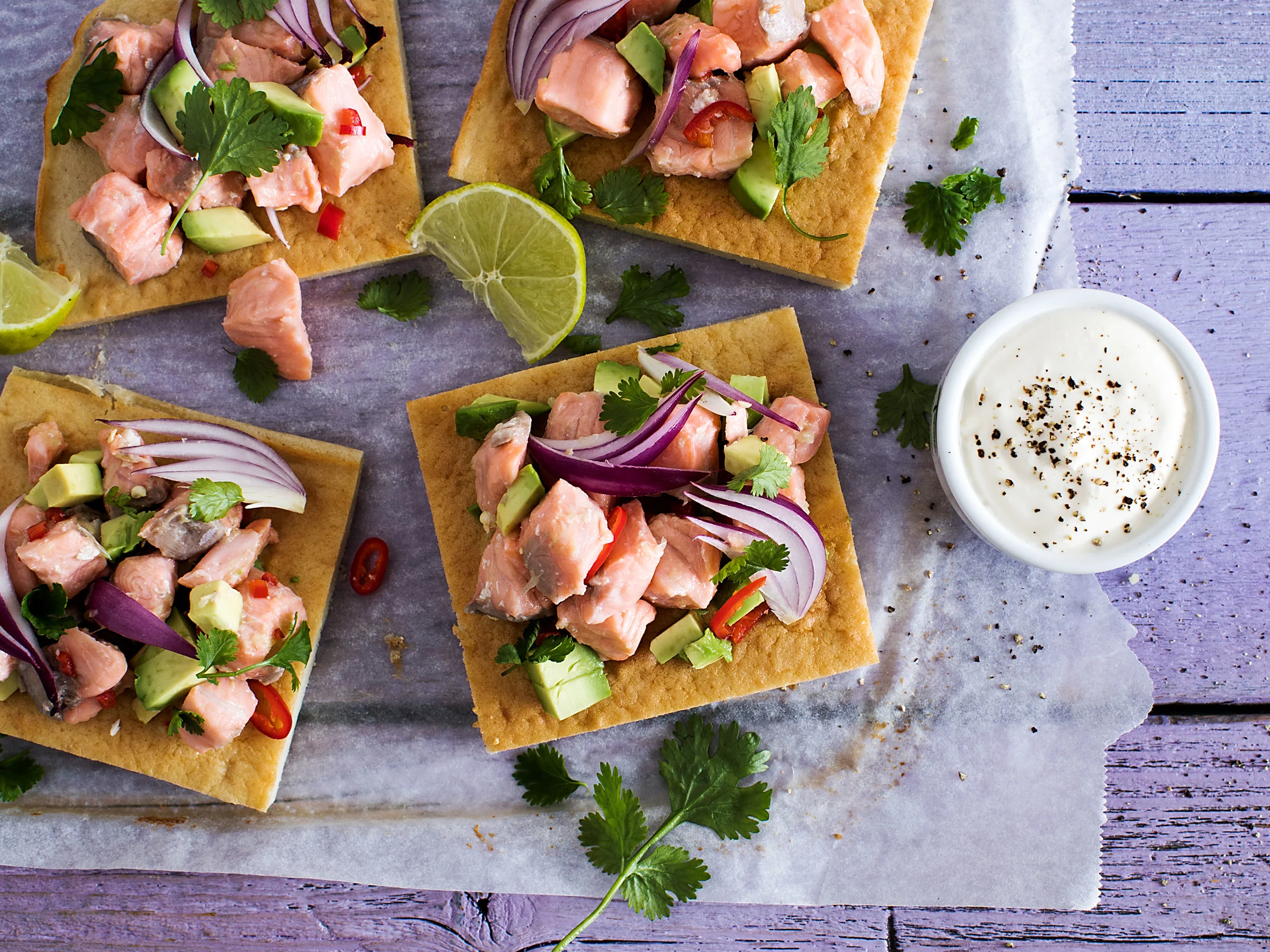 Uuniblini ja lohiceviche