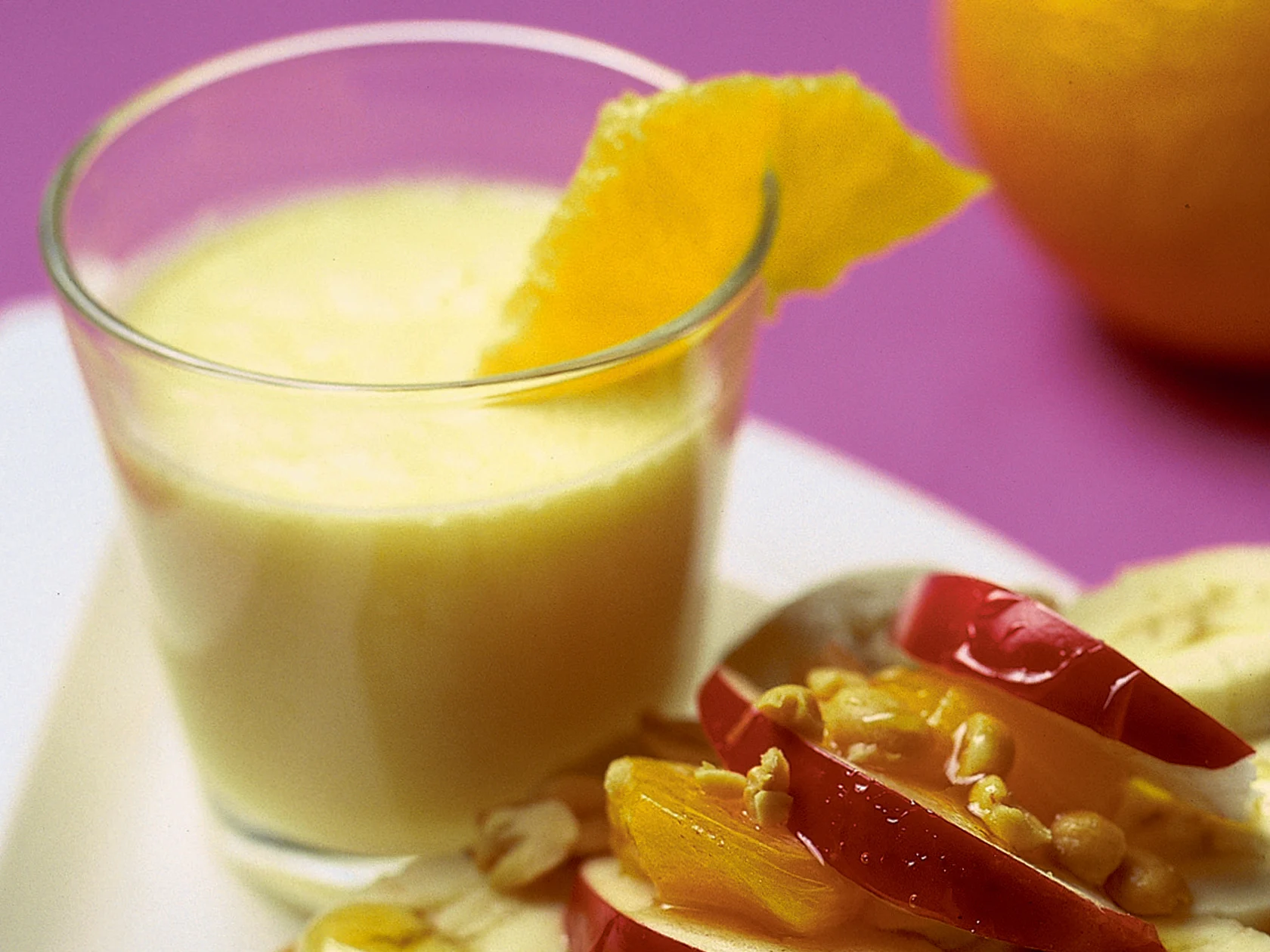 Aurinkoinen appelsiinismoothie