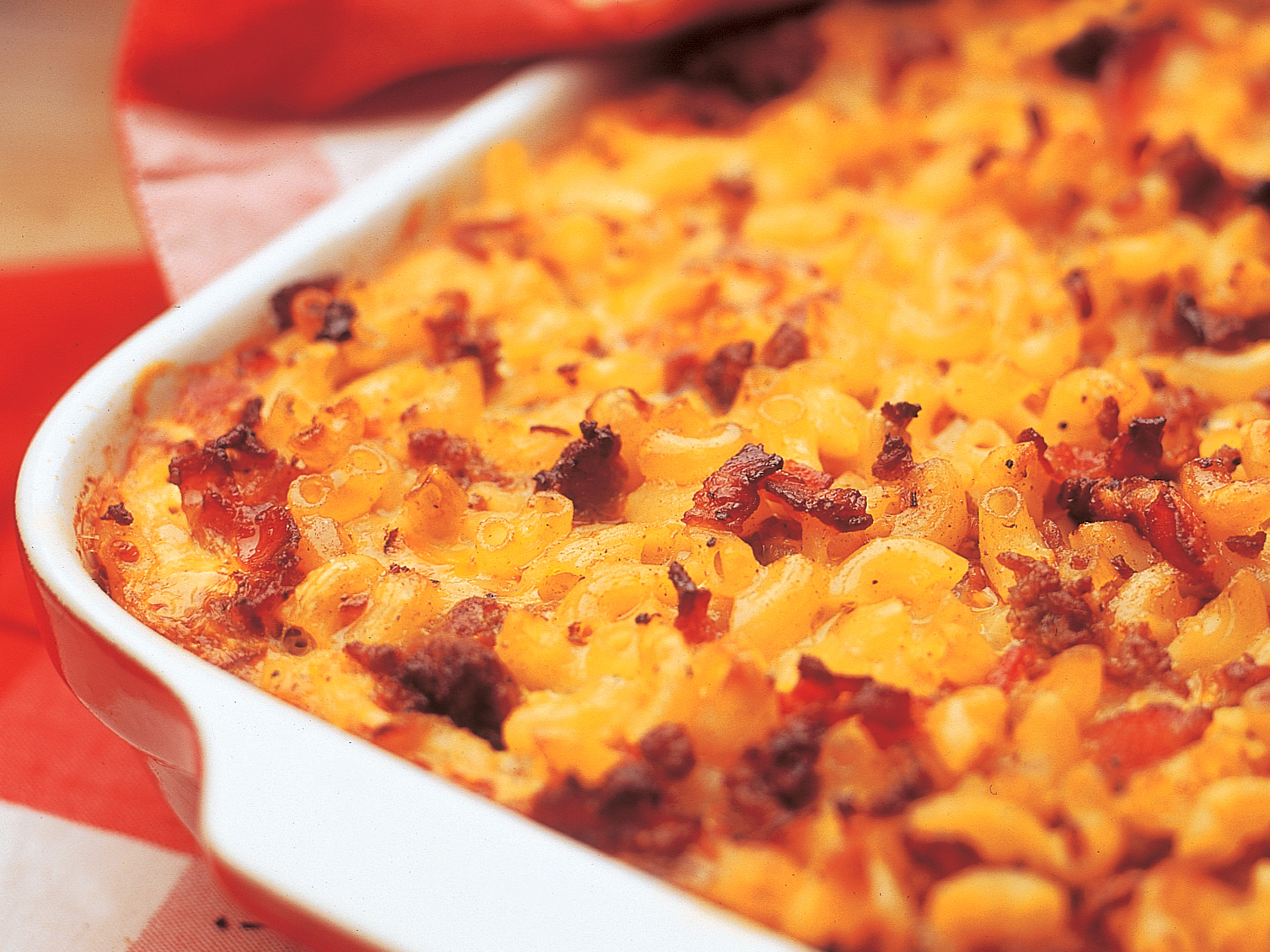 Tulinen lihamakaronilaatikko