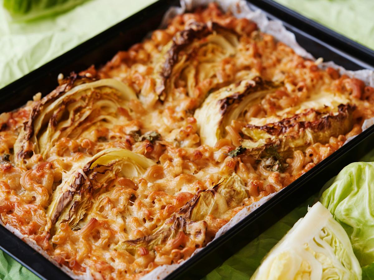 Kipparin kaali-makaronilaatikko