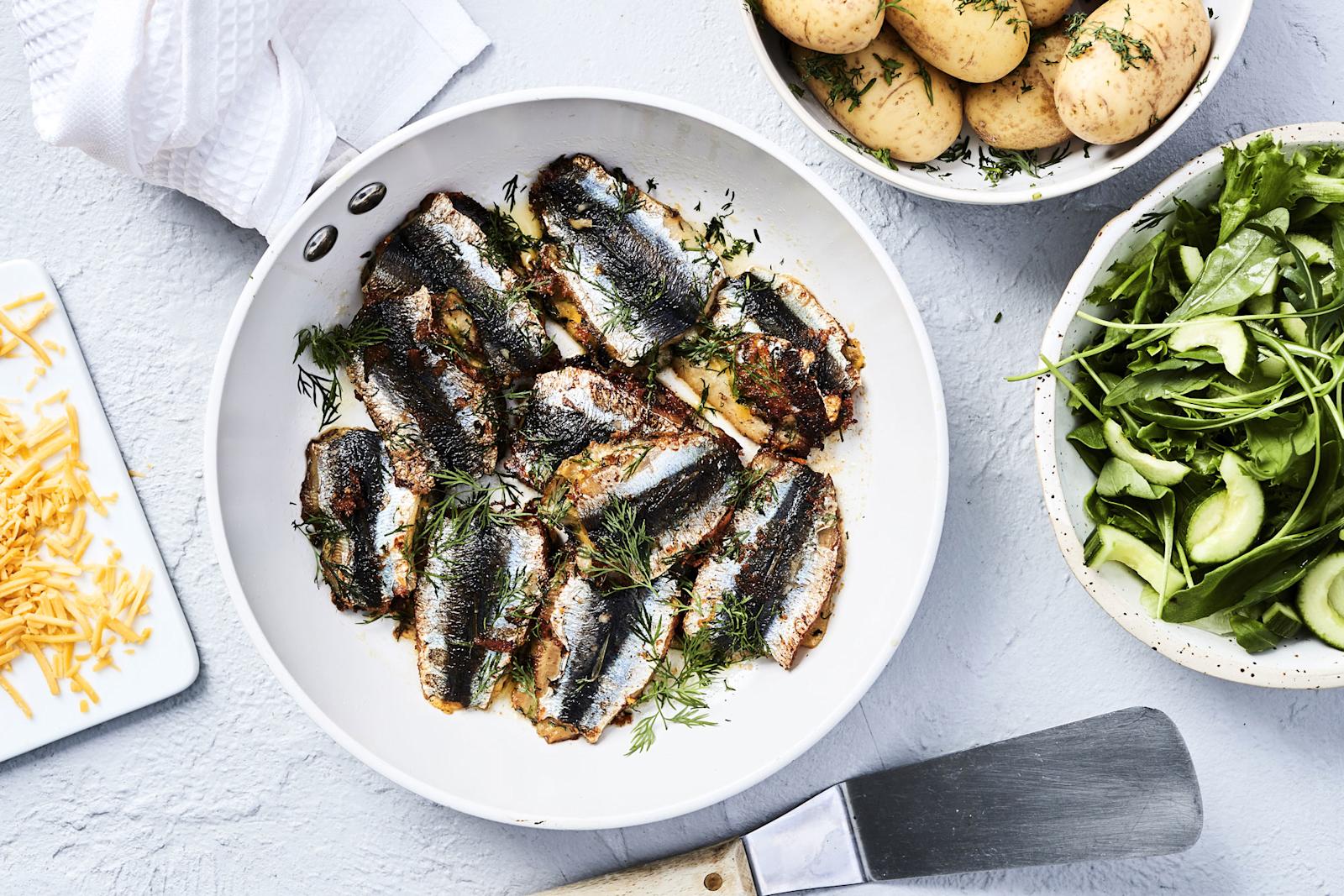 Juustotäytteiset silakkapihvit