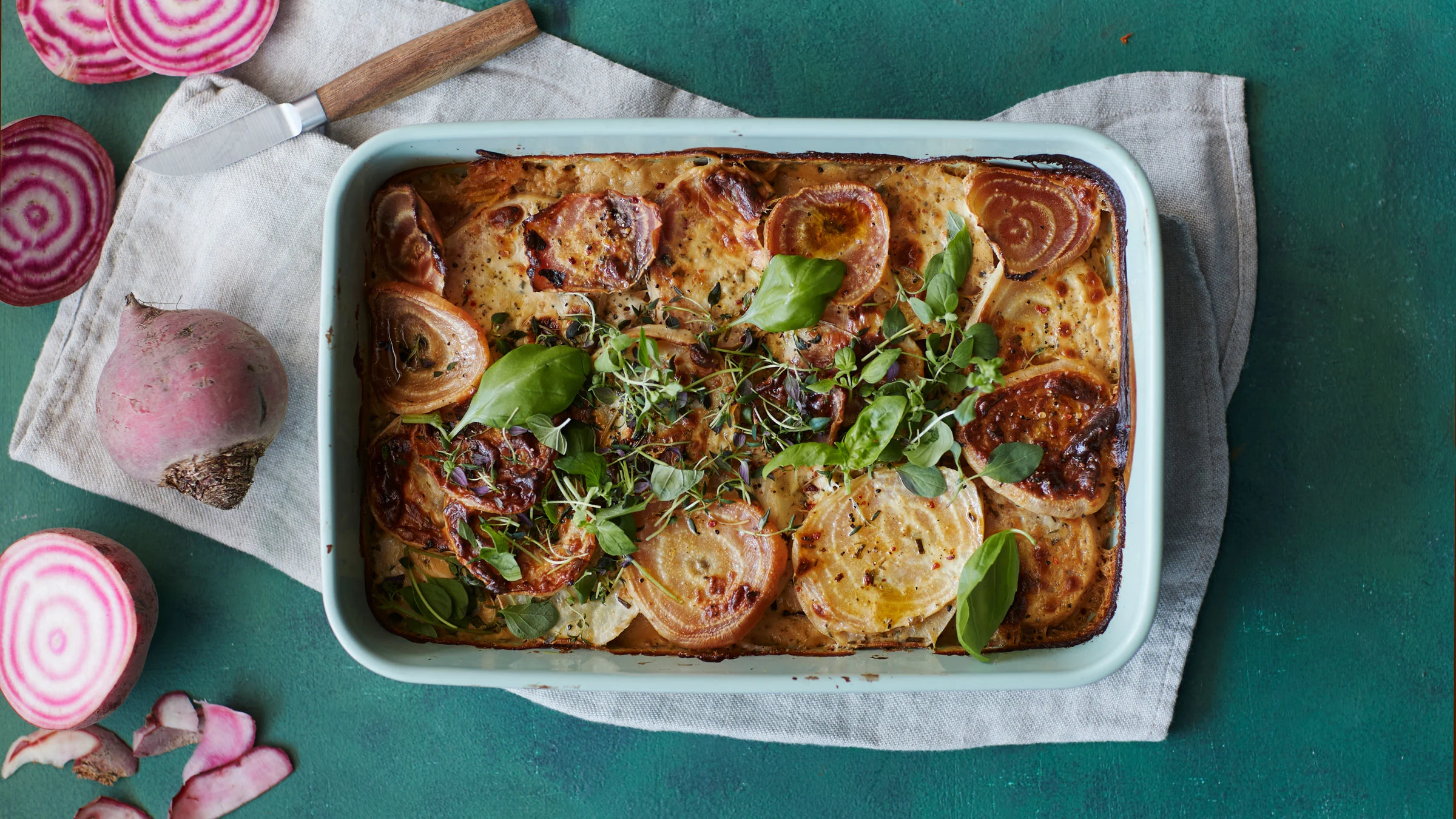 Raitajuuripaistos uunissa