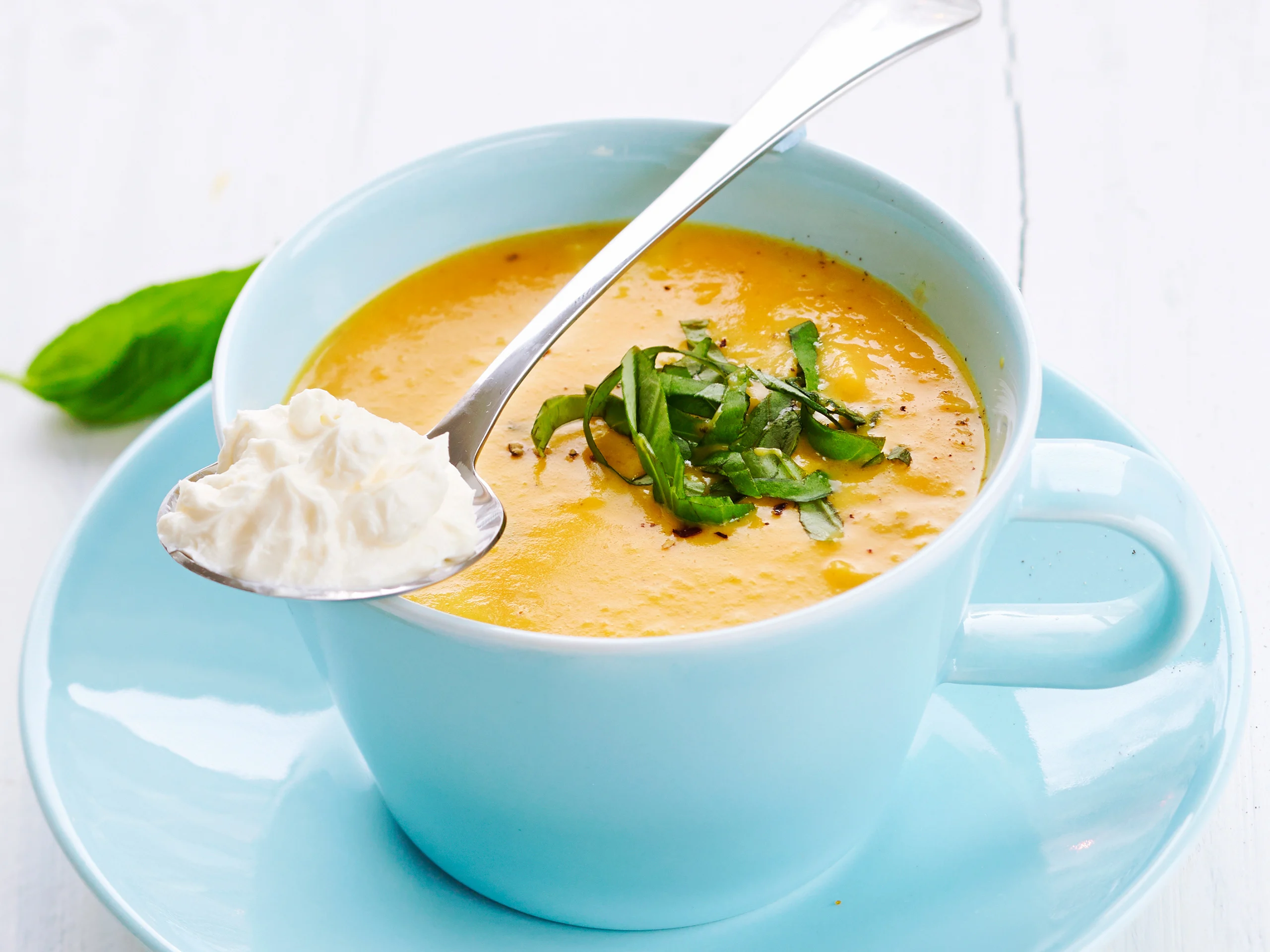 Bataatti-currykeitto