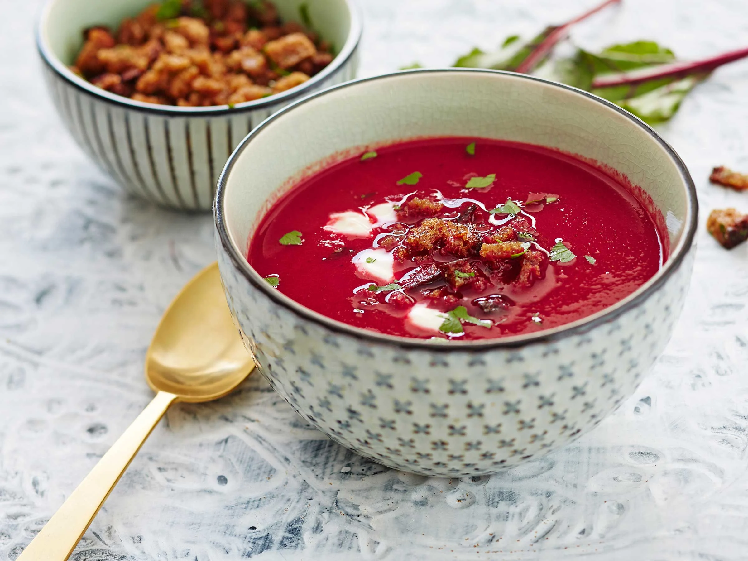 Mausteinen kyssäkaalikeitto