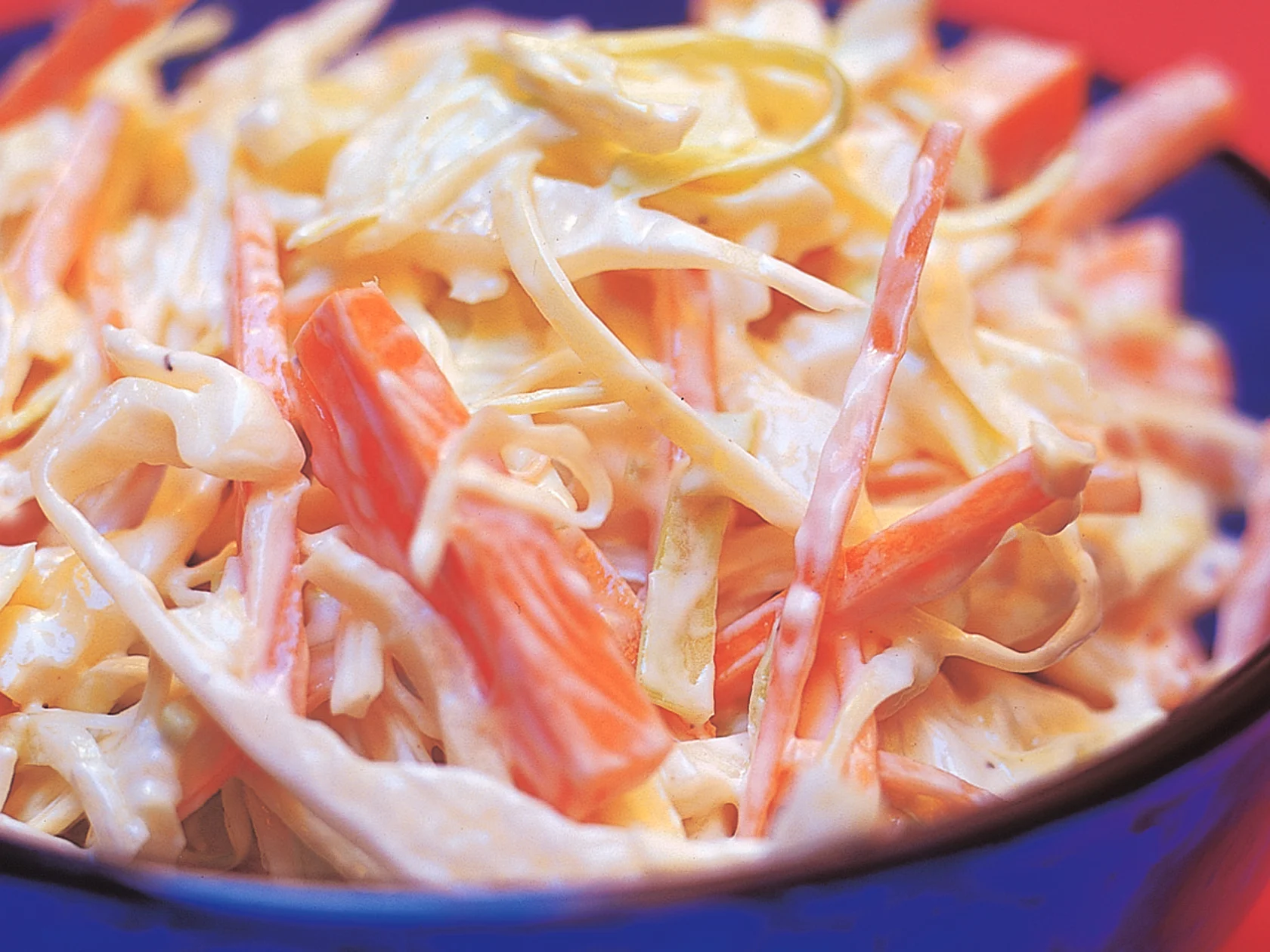 Coleslaw eli porkkana-kaalisalaatti