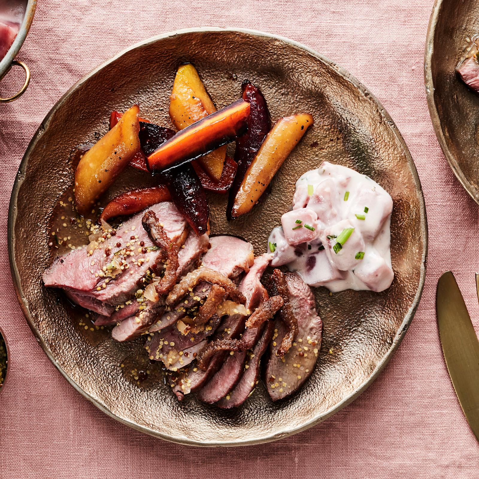 Hanhenrinta ja siideri-rosmariinikastike