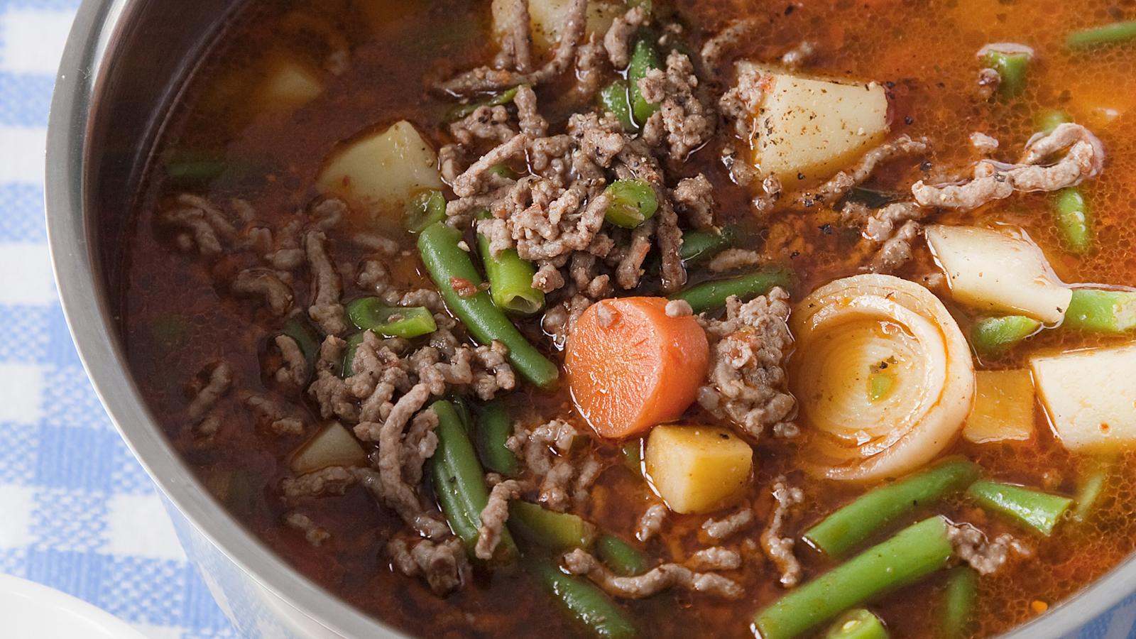 Pesto-jauhelihakeitto