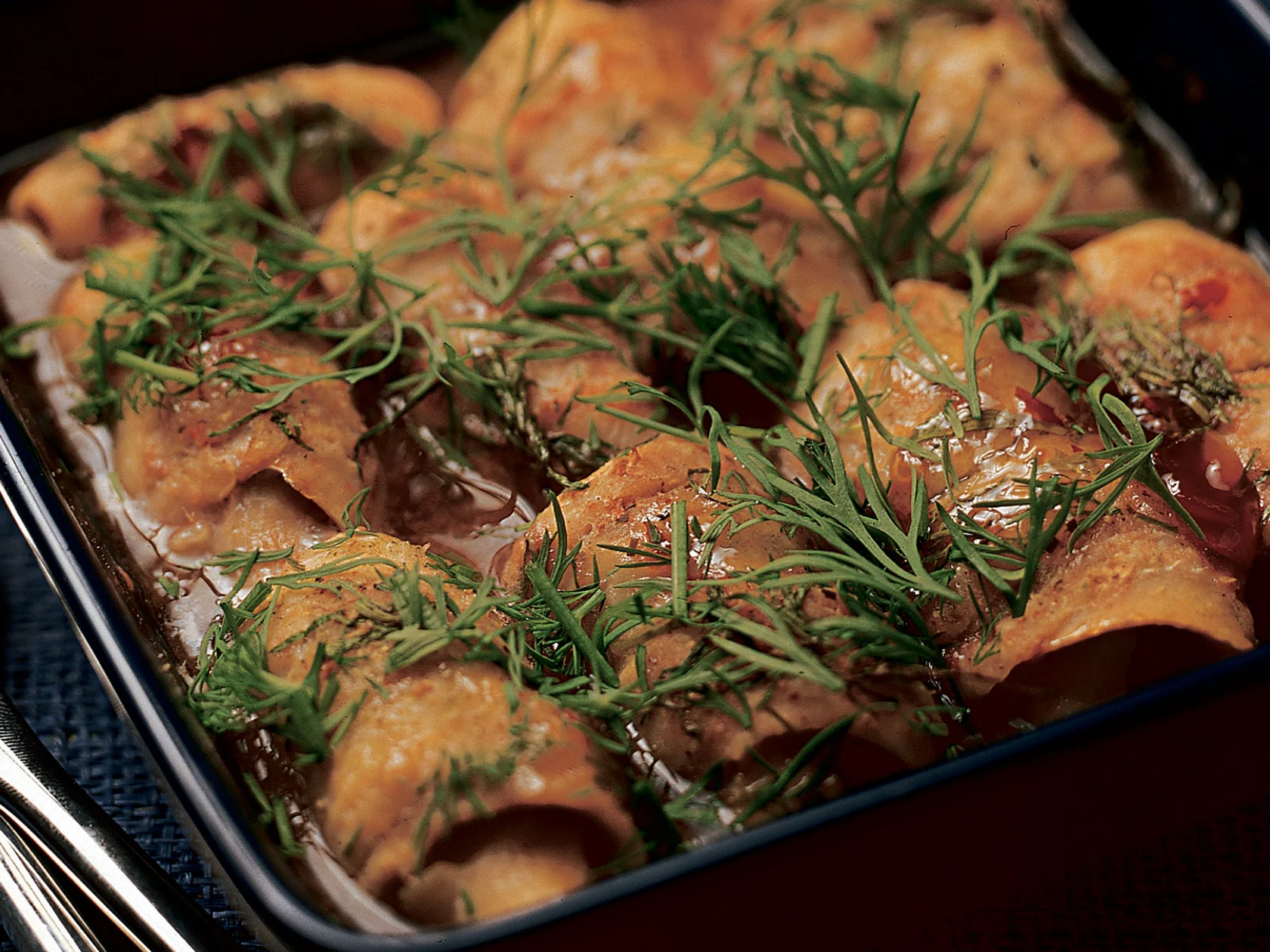 Chili-maustetut silakkarullat