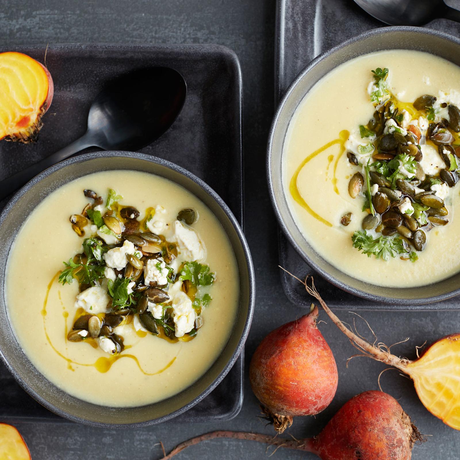 Keltajuurisosekeitto