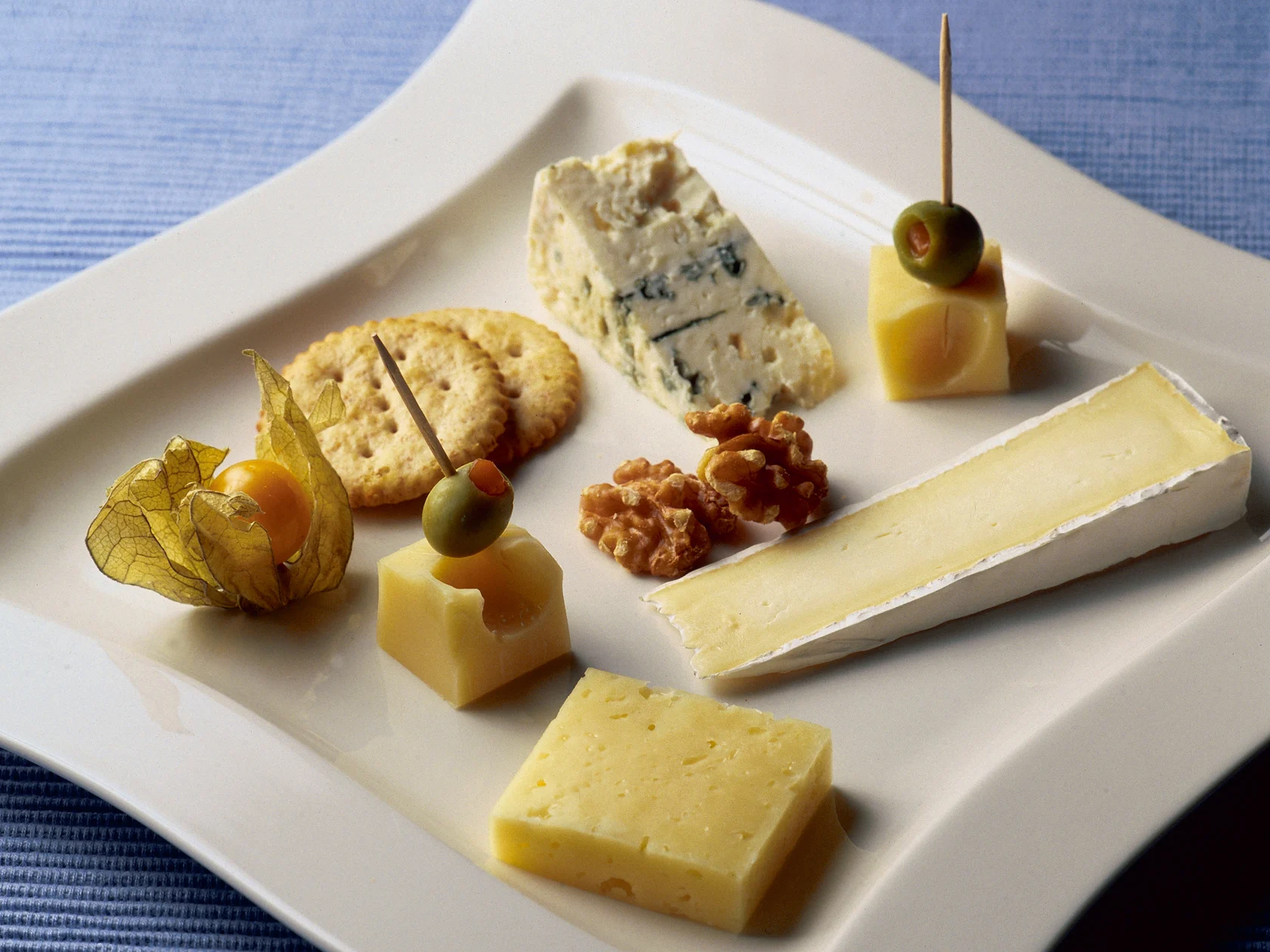 Neljän juuston tarjotin